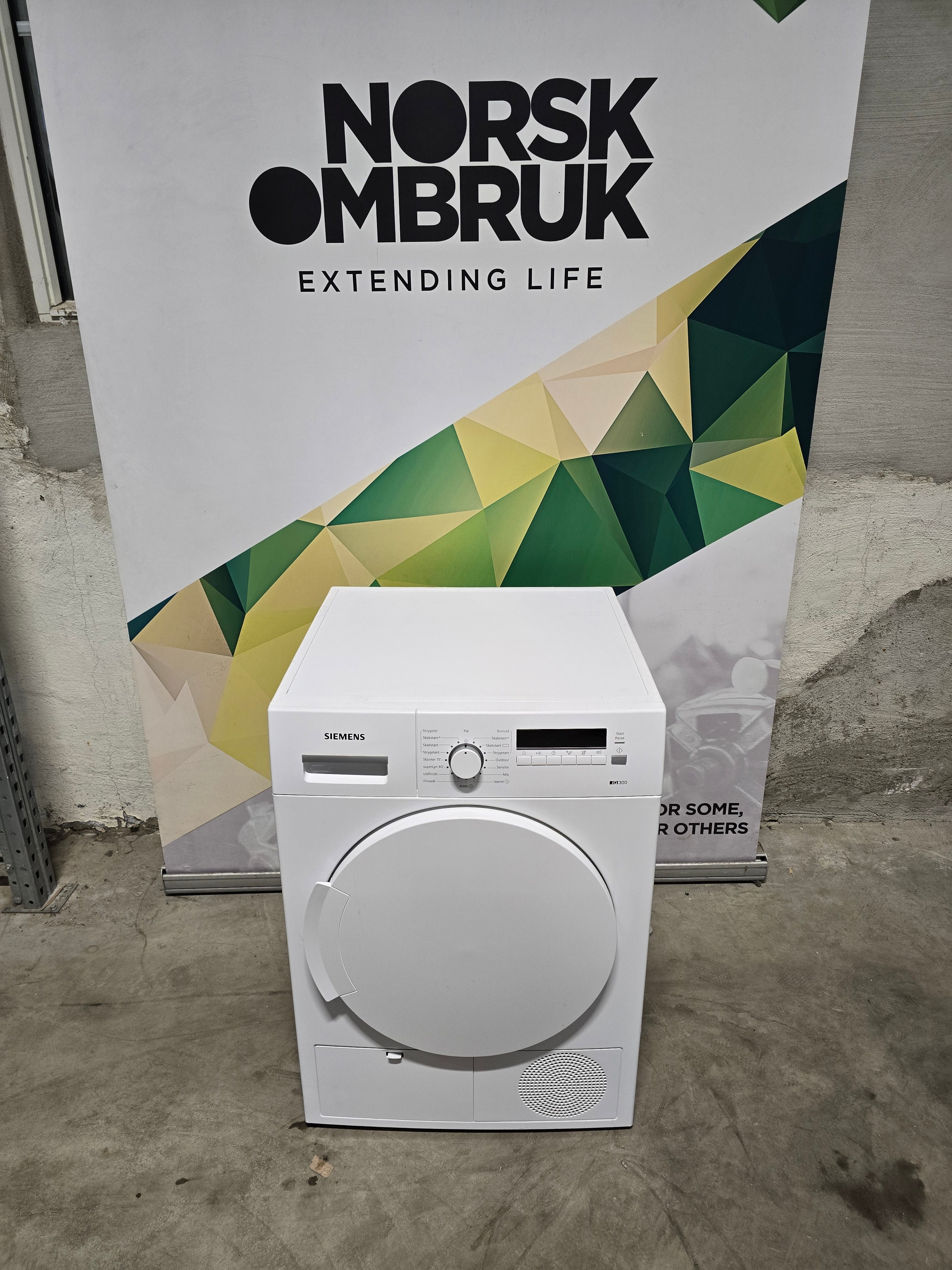 Siemens IQ300 tørketrommel WT46B267DN