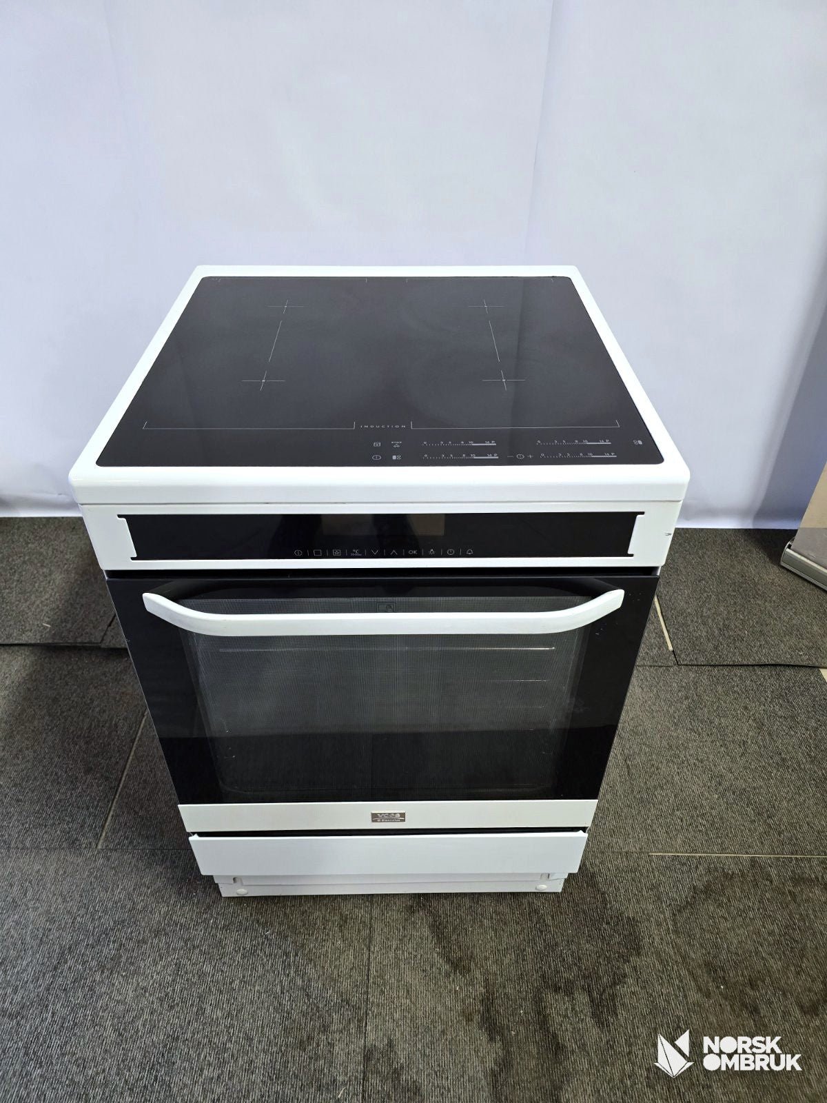 Electrolux ELI24471‑HV komfyr