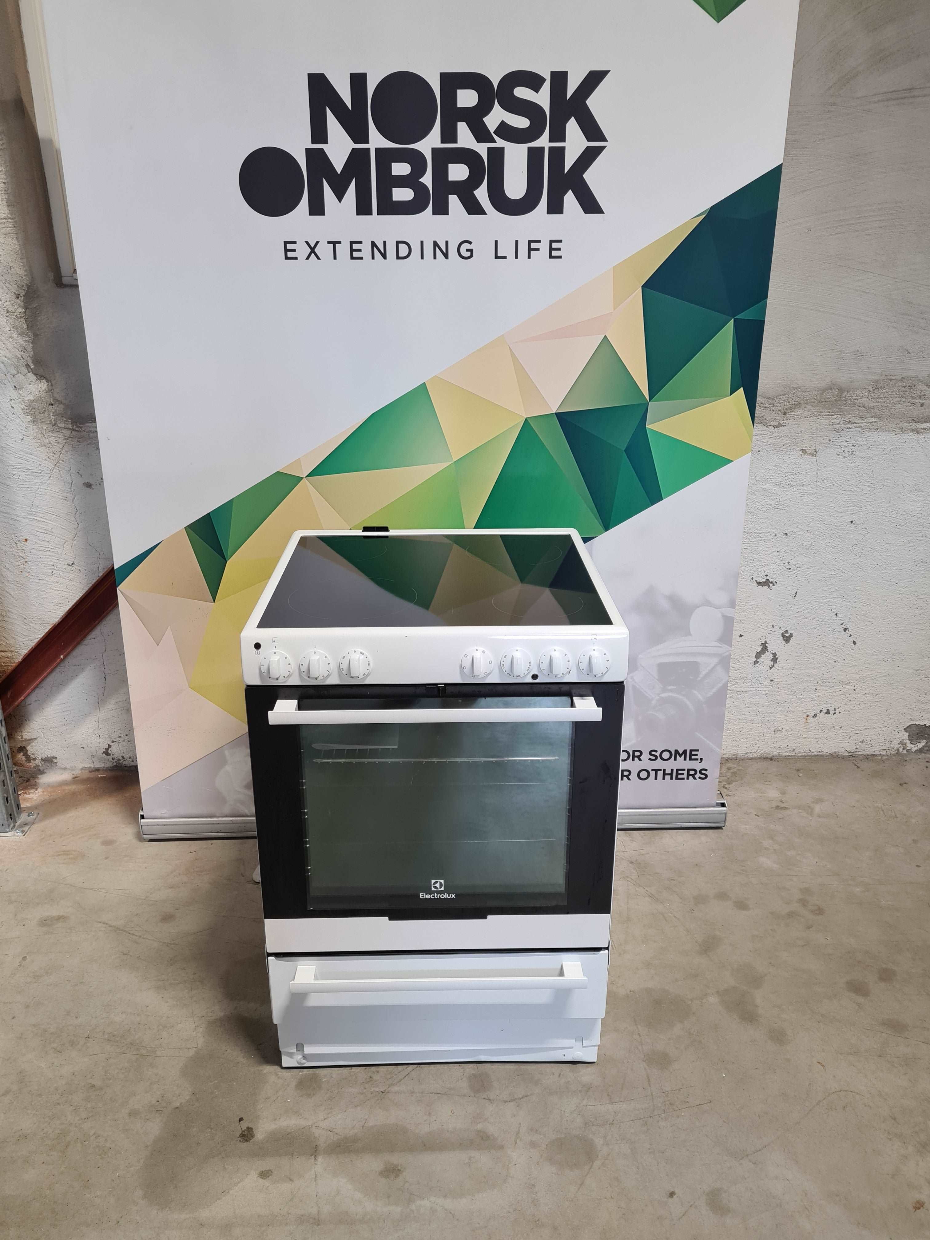 Electrolux keramisk komfyr EKC6111AOW
