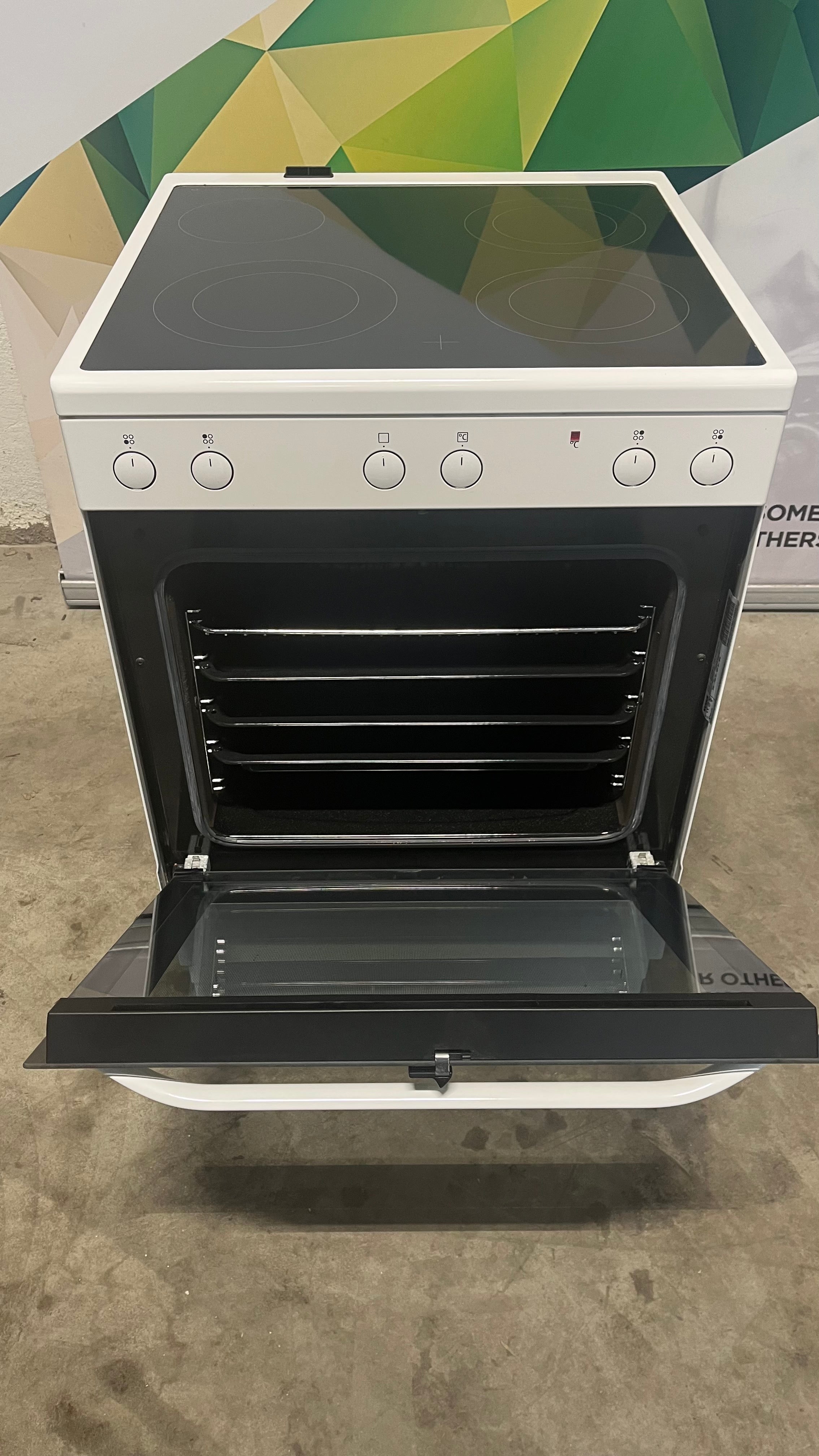 Voss-Electrolux keramisk komfyr ELK13039HV