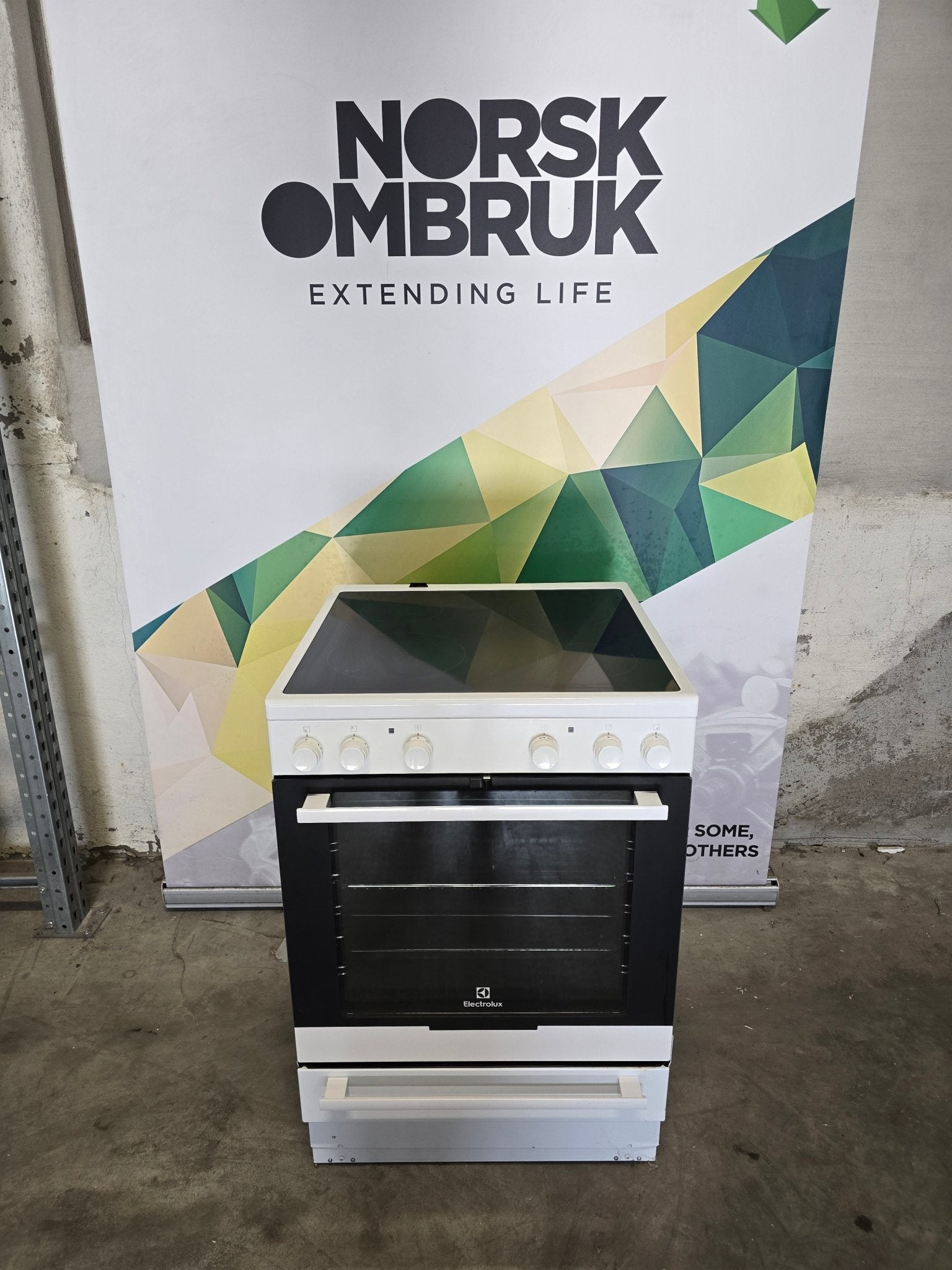 Electrolux keramisk komfyr EKC6051FOW Keramisk Komfyr - Norskombruk.no