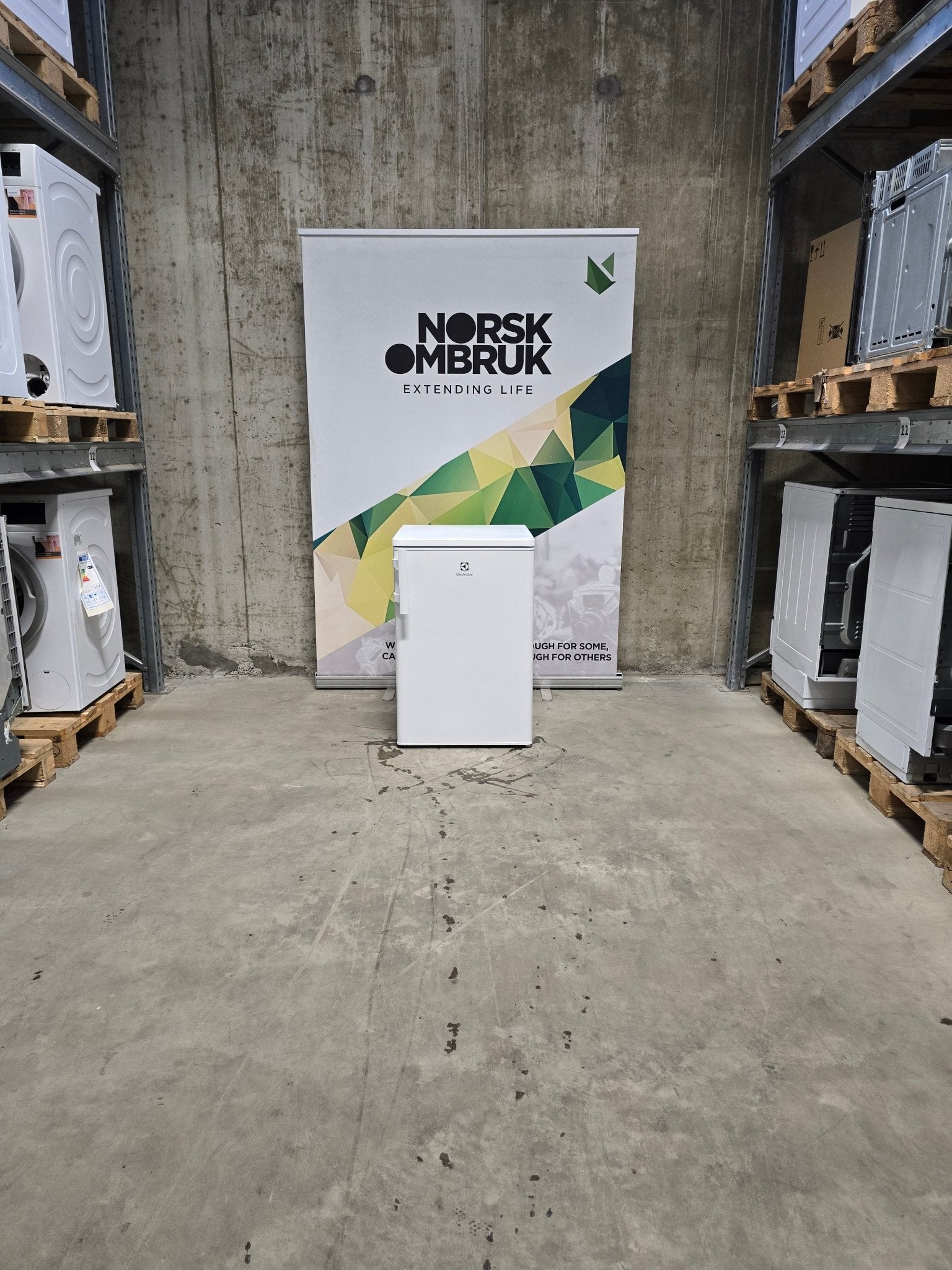 Electrolux kjøleskap ERT1601AOW3 Kjøleskap - Norskombruk.no