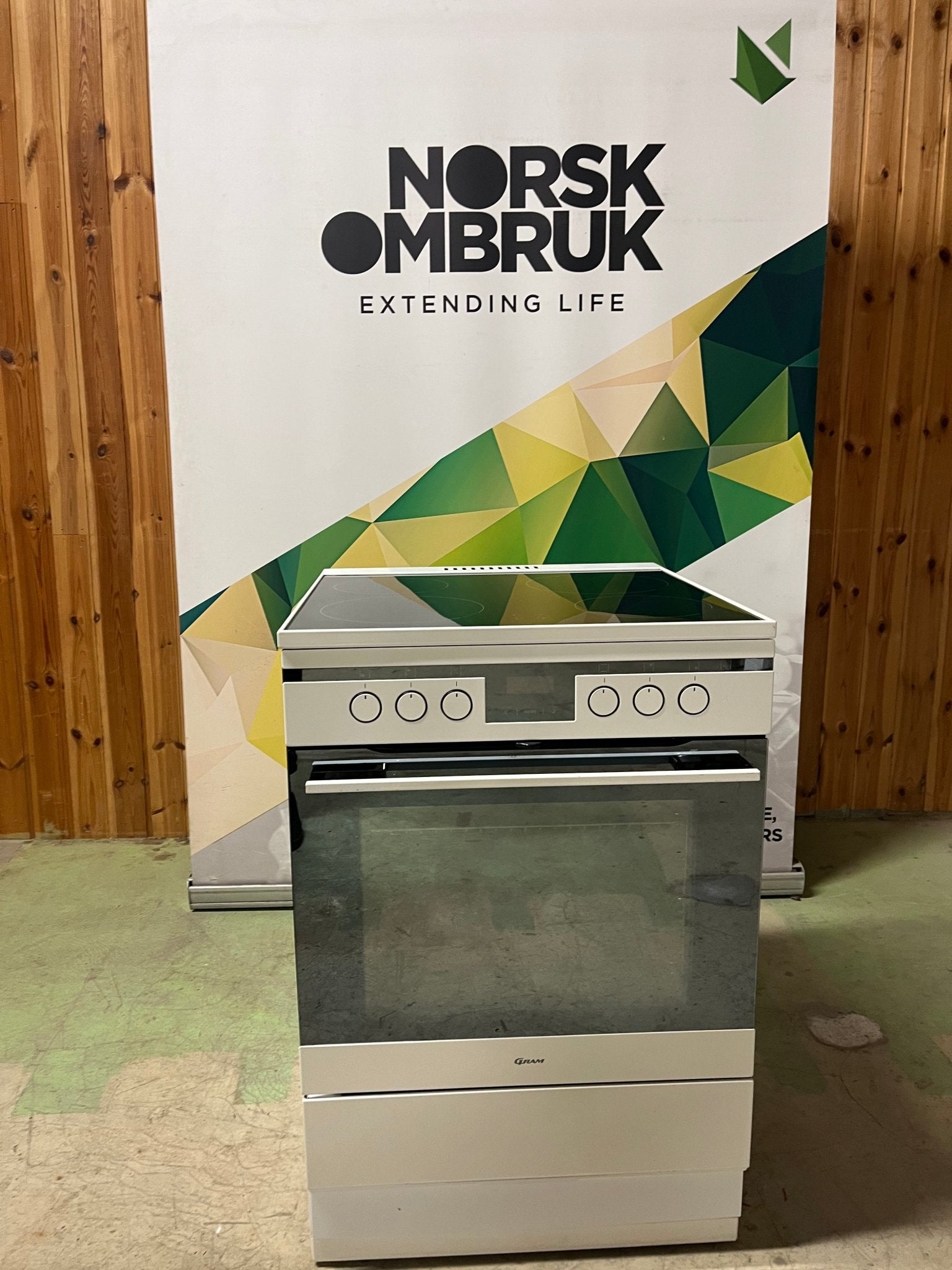 Gram induksjonskomfyr 12KPI 630 - 42 Induksjonskomfyr - Norskombruk.no