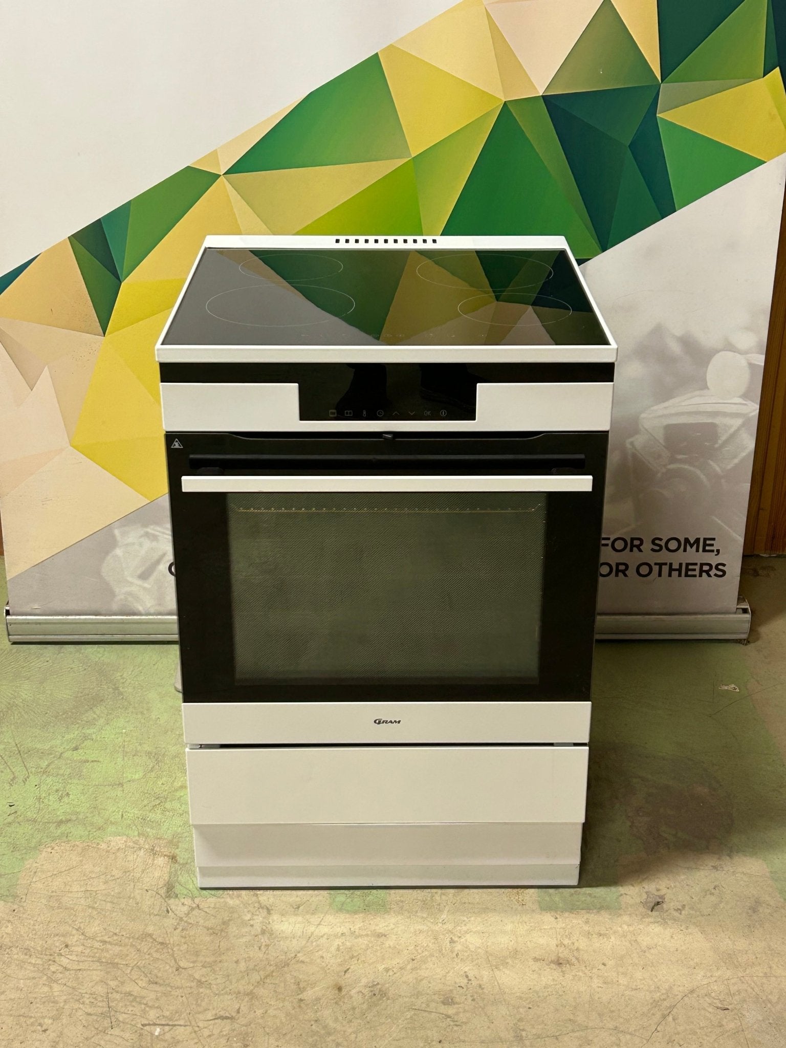 Gram induksjonskomfyr 20KPI674 Induksjonskomfyr - Norskombruk.no