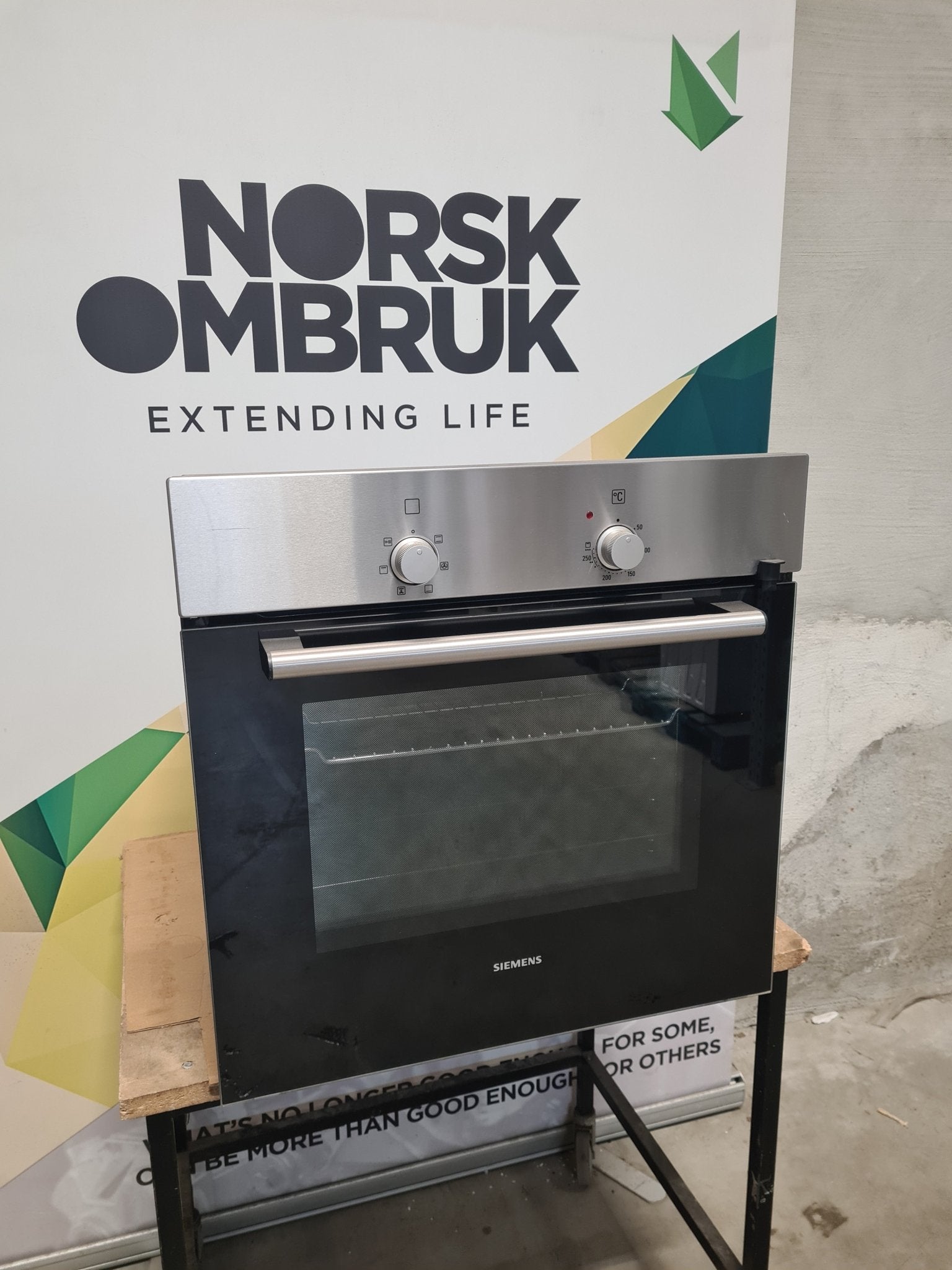 Siemens Integrert Stekeovn HB301E2S Integrert Stekeovn - Norskombruk.no