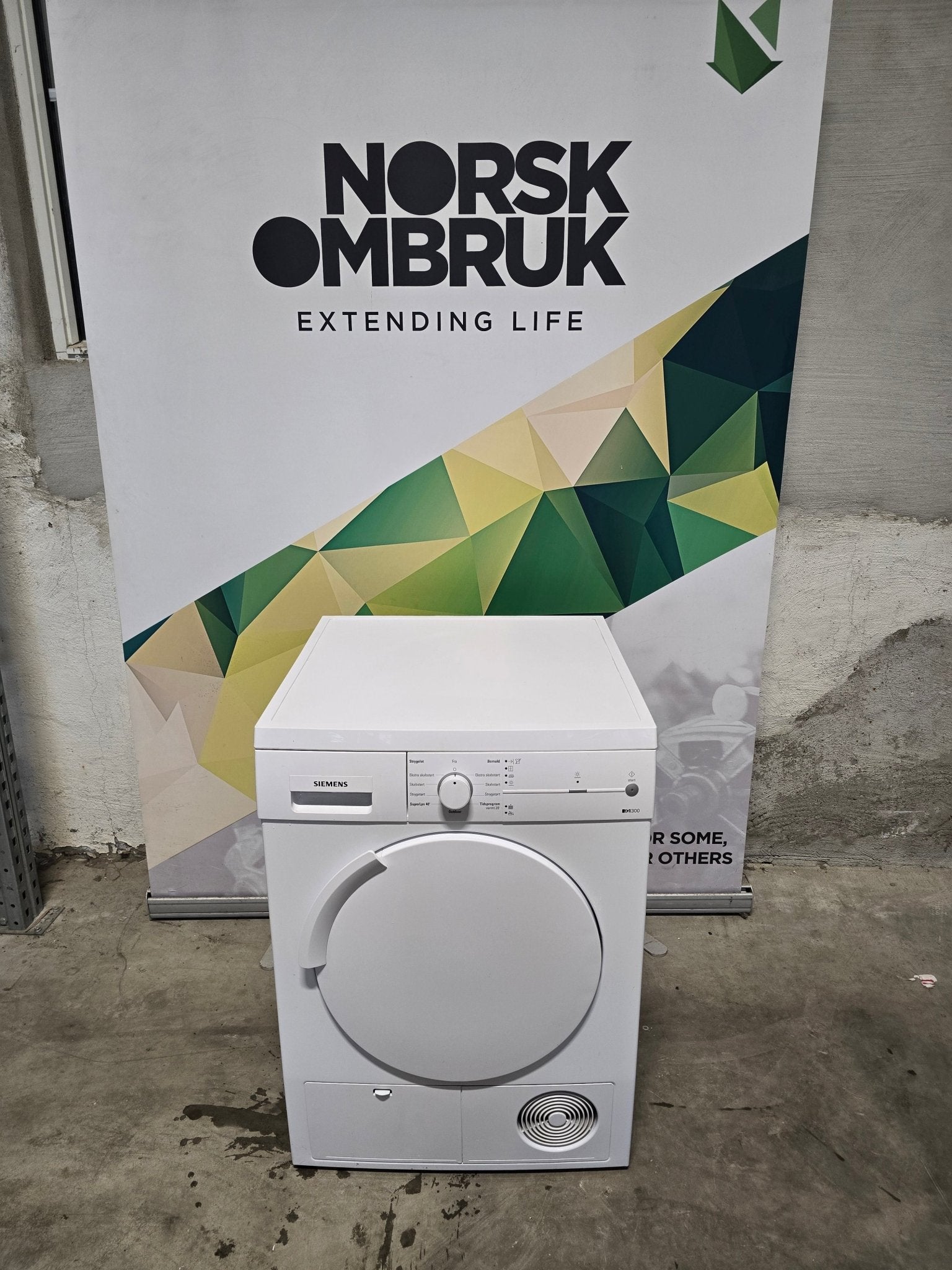 Siemens iQ300 kondenstørketrommel WT44E103DN Tørketrommel - Norskombruk.no