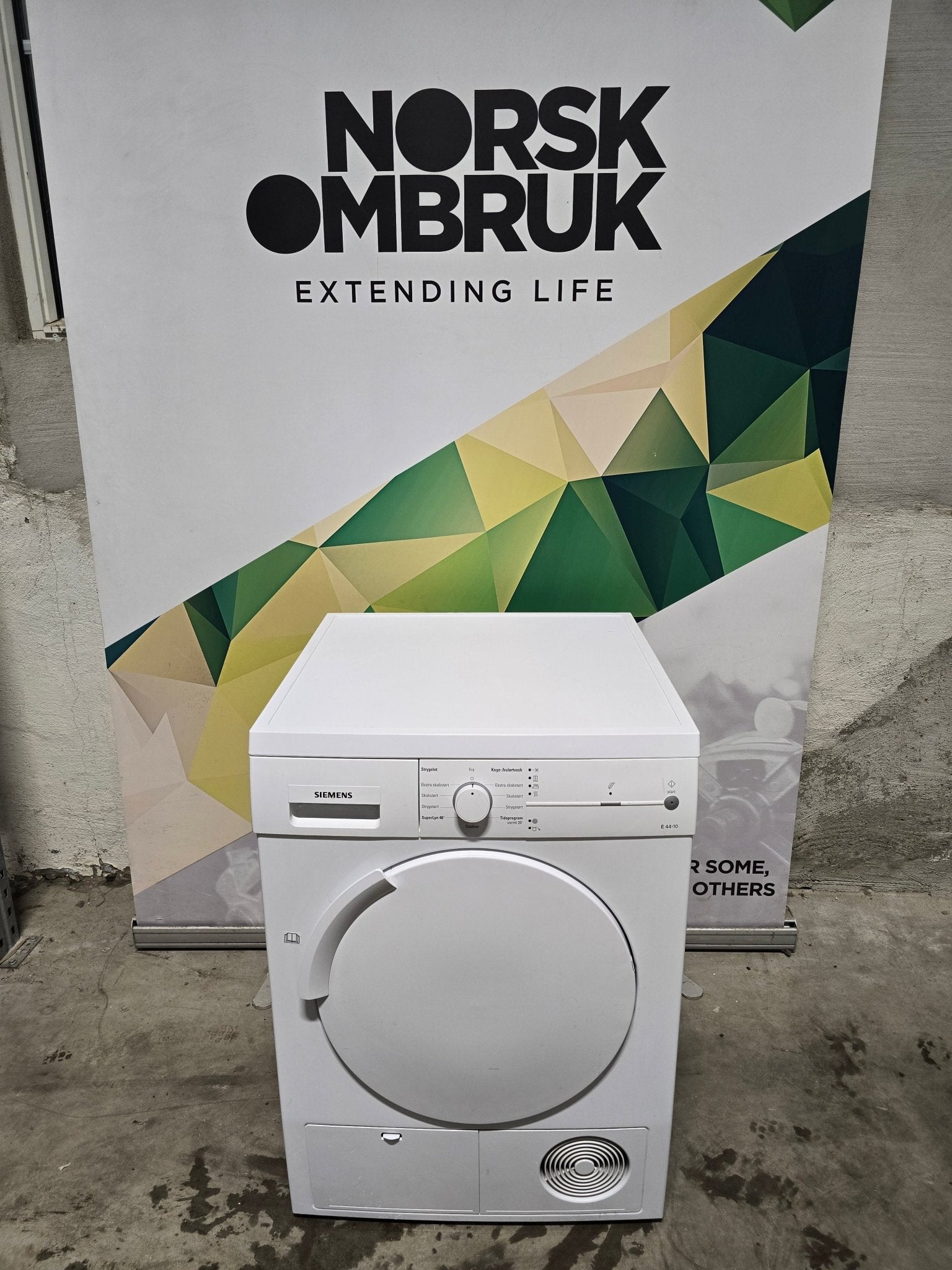 Siemens iQ300 kondenstørketrommel WT44E103DN Tørketrommel - Norskombruk.no