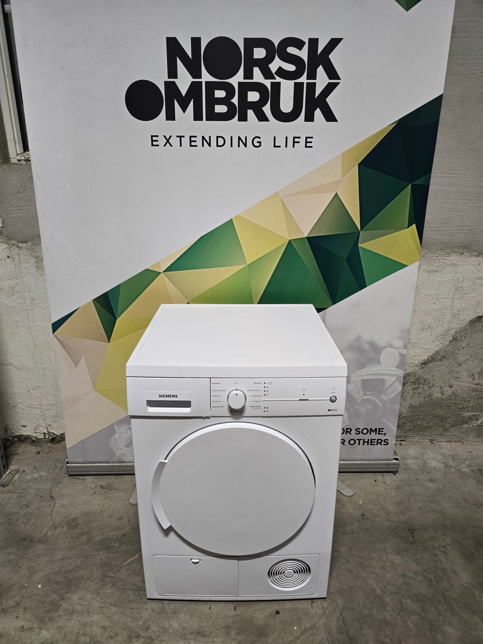 Siemens Iq300 WT44E1L7DN Kondenstørketrommel Tørketrommel - Norskombruk.no