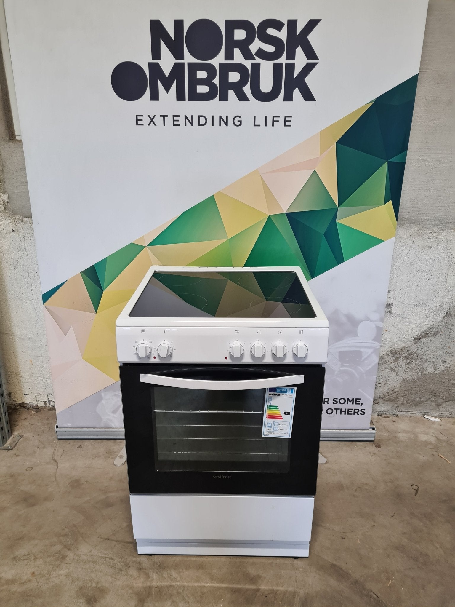 Vestfrost keramisk komfyr FVC 06 D1 TRIO Keramisk Komfyr - Norskombruk.no