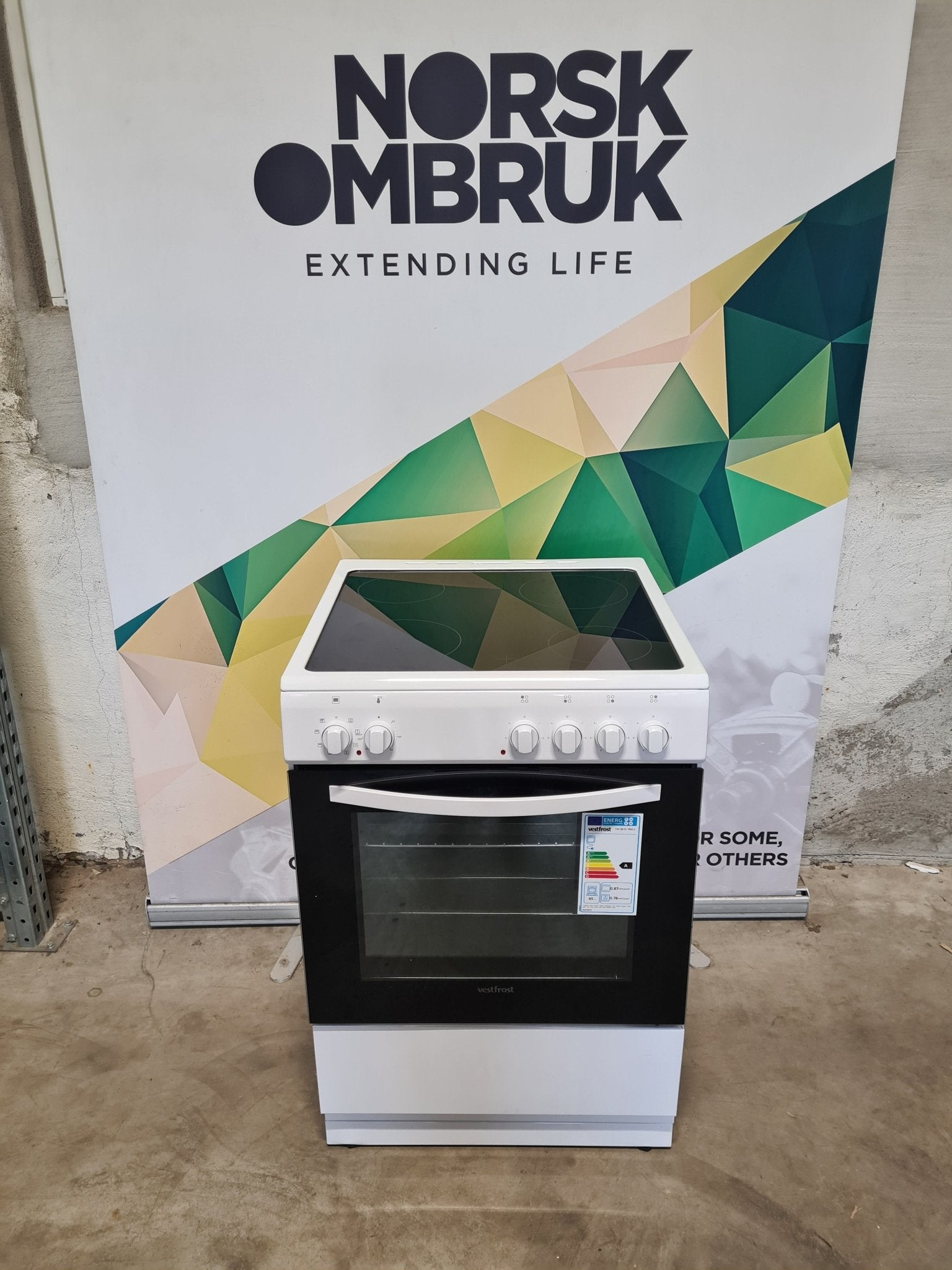 Vestfrost keramisk komfyr FVC 06 D1 TRIO Keramisk Komfyr - Norskombruk.no