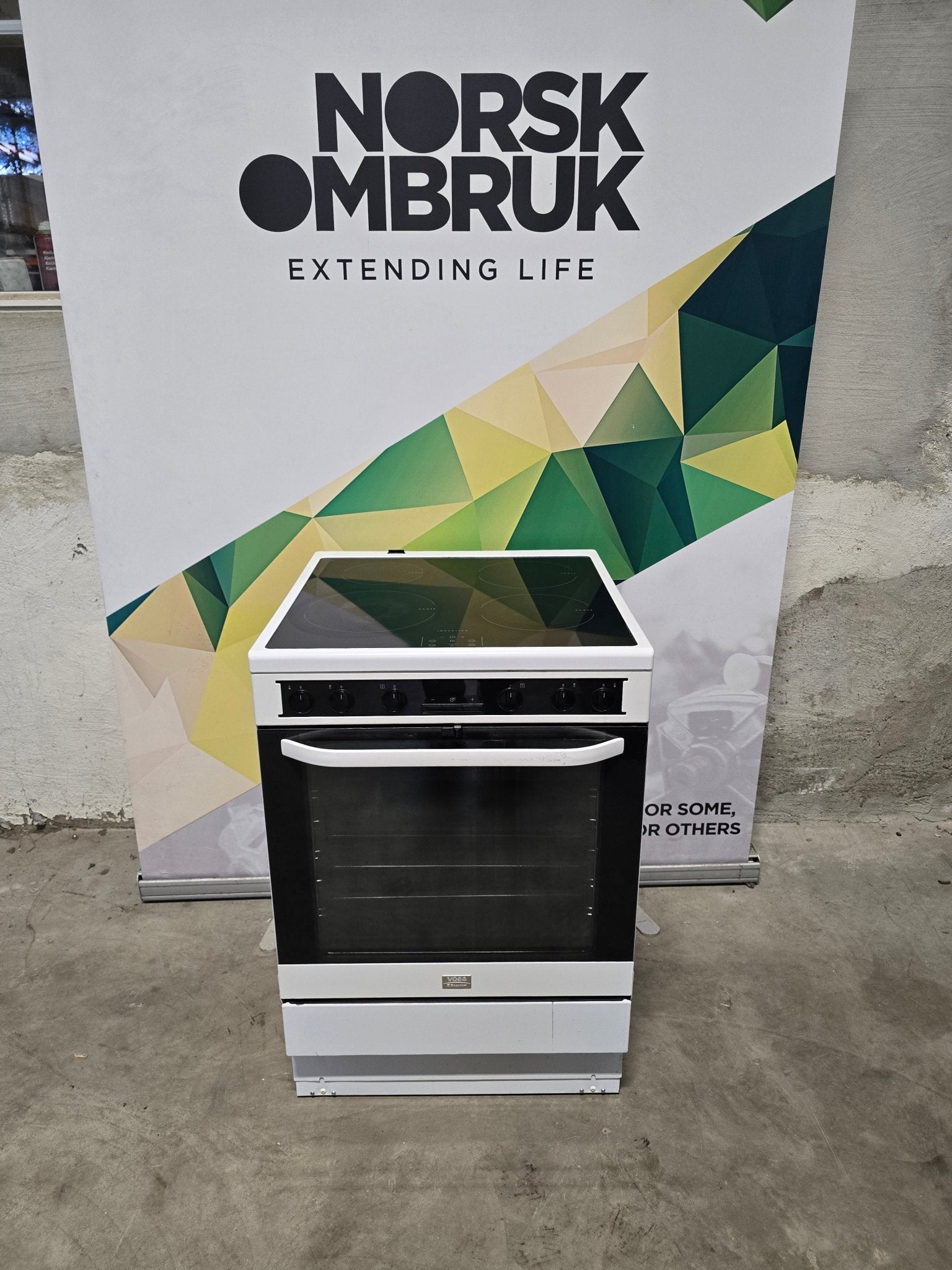 Voss - Electrolux induksjonskomfyr ELI14320HV Induksjonskomfyr - Norskombruk.no