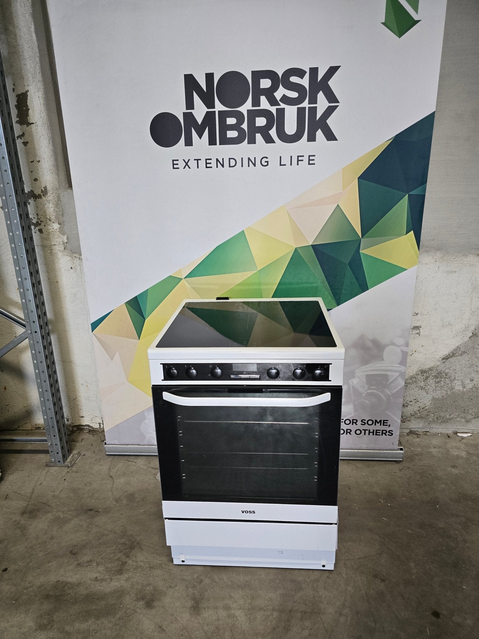 Voss - Electrolux Induksjonskomfyr ELI14340HV Induksjonskomfyr - Norskombruk.no