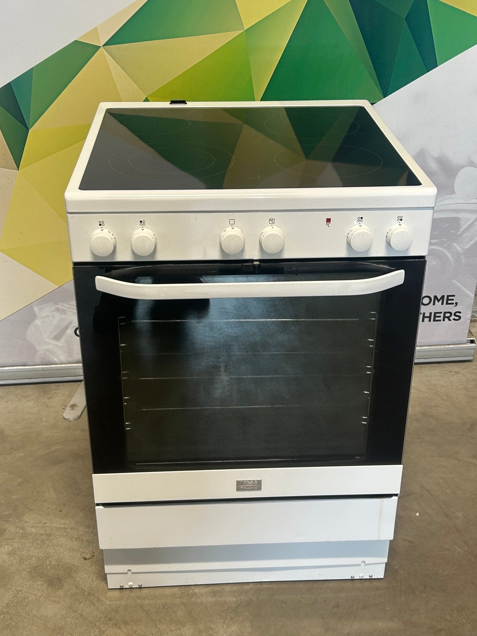 Voss - Electrolux Keramisk komfyr ELK13003HV Keramisk Komfyr - Norskombruk.no