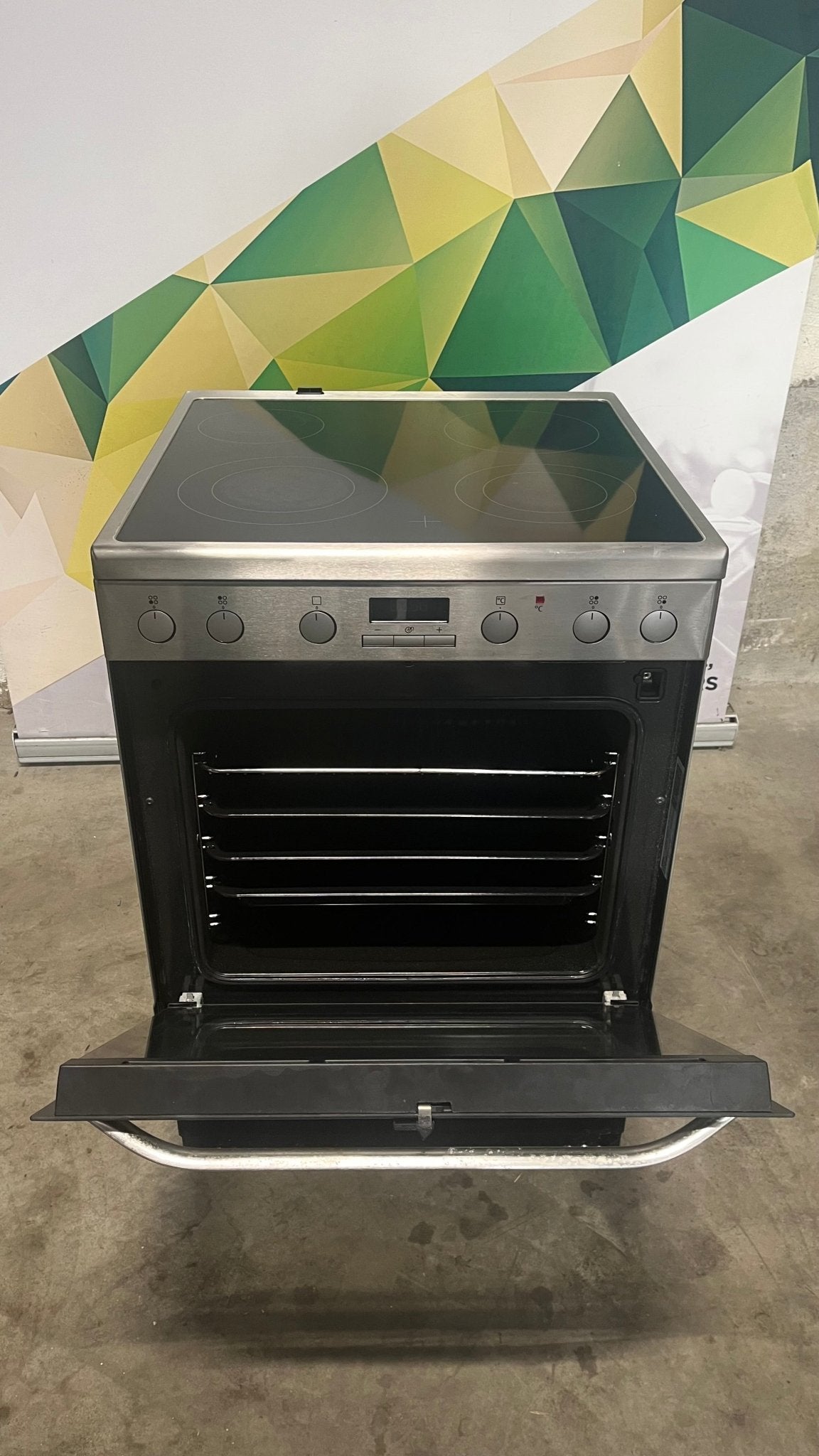 Voss - Electrolux keramisk komfyr ELK23320RF Keramisk Komfyr - Norskombruk.no