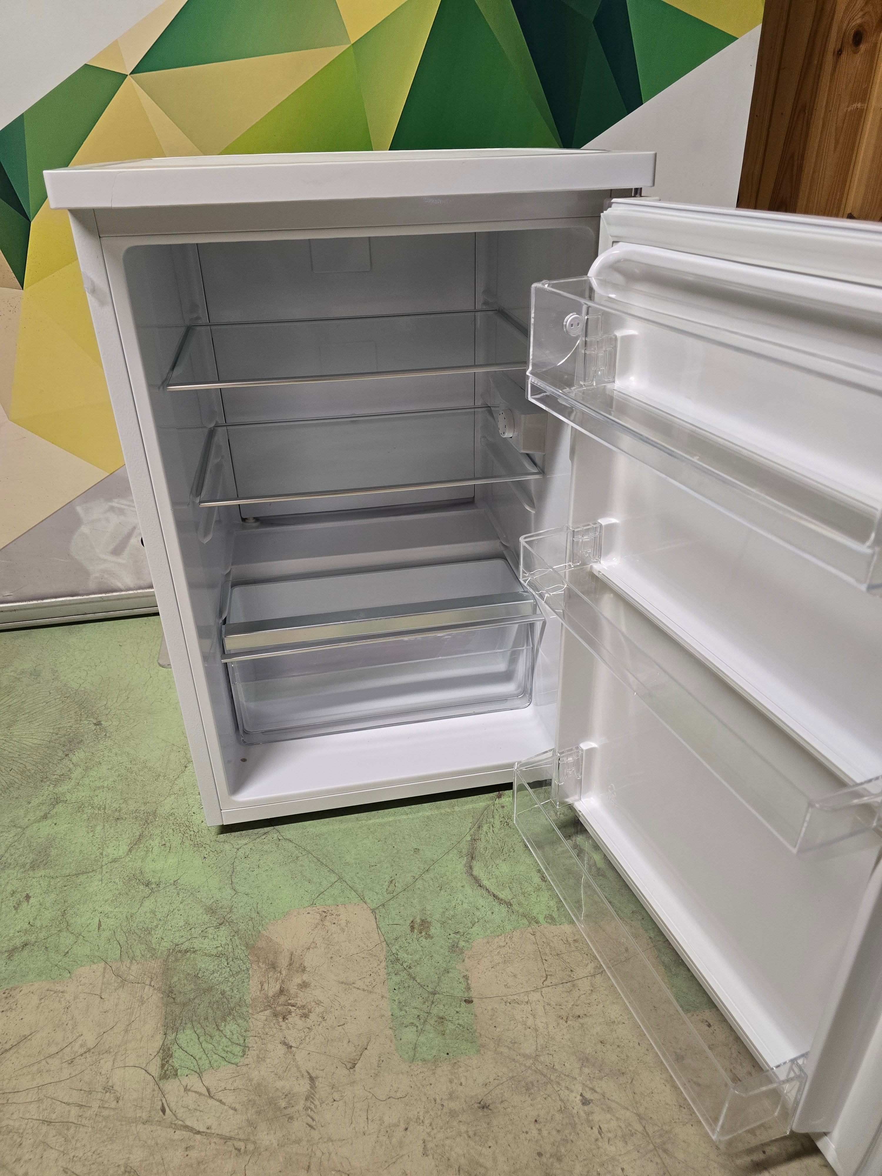 Electrolux kjøleskap LXB1AE13W0