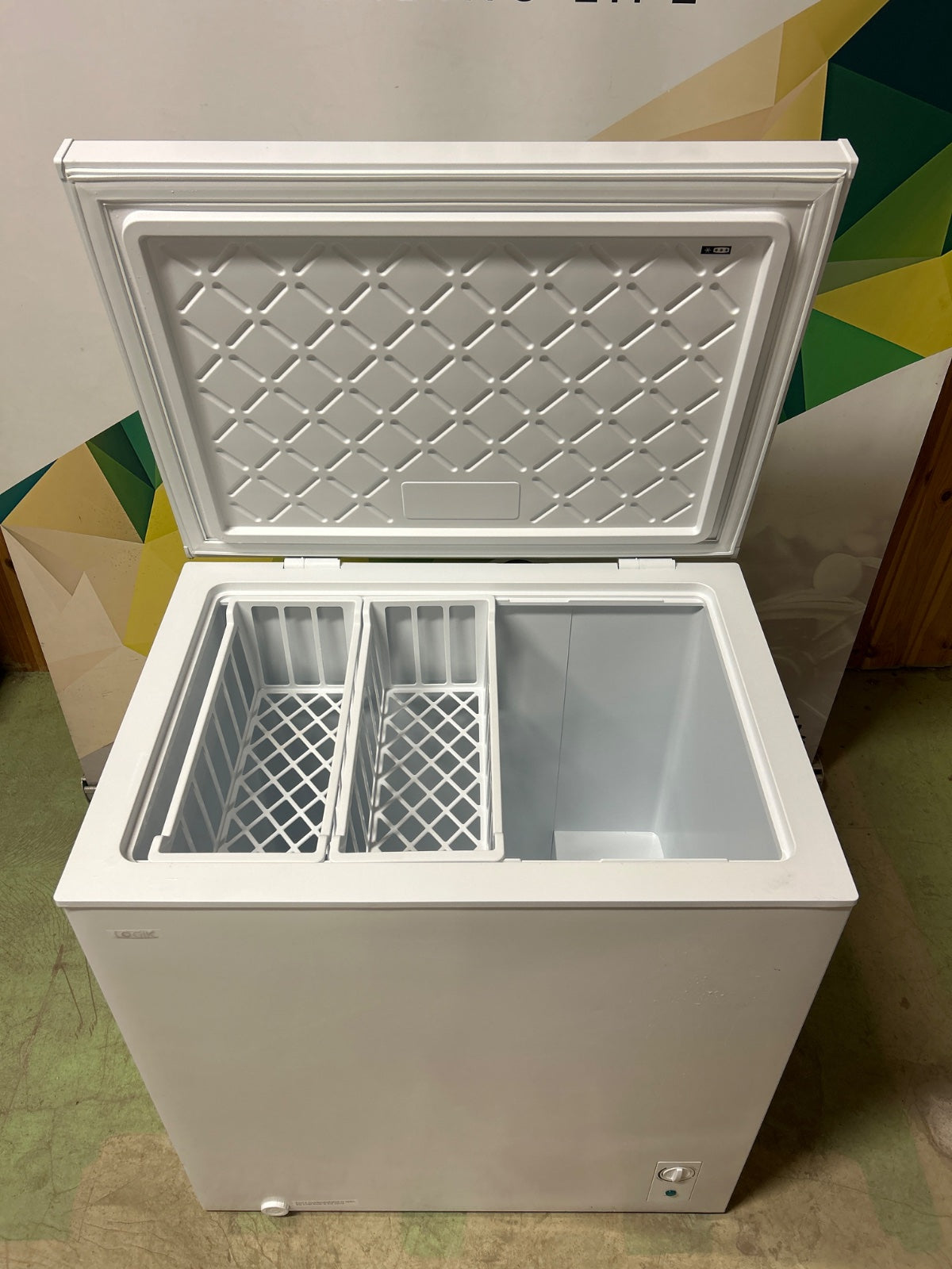 Logik LCF198W23E fryseboks