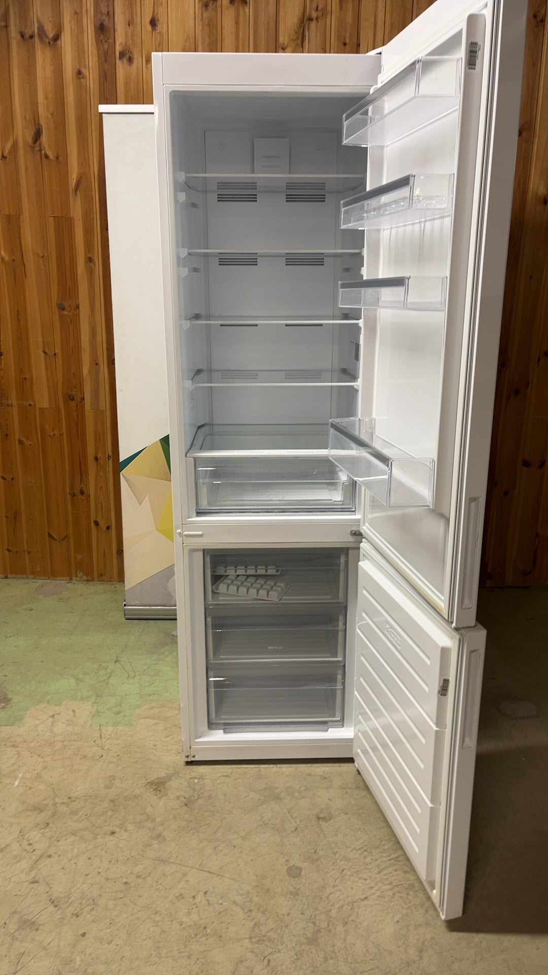 Electrolux LNT5MF36W0 kombiskap