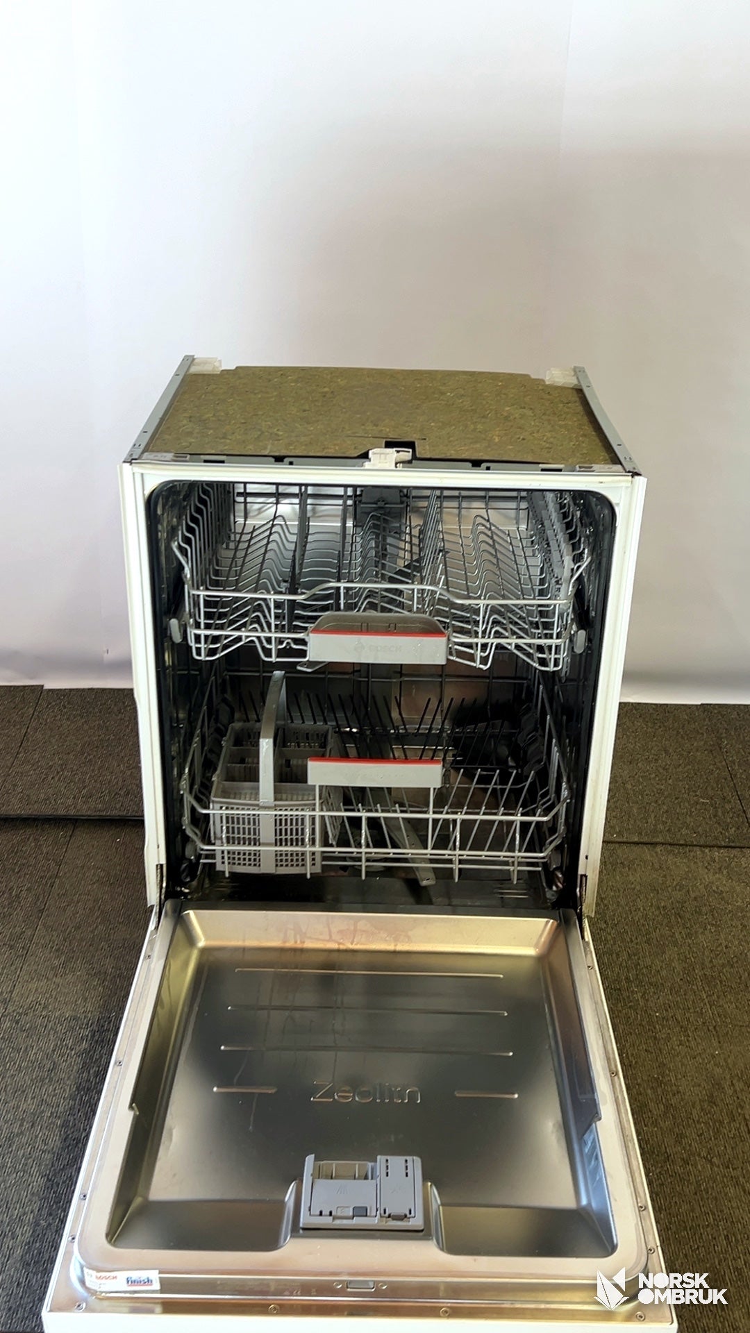 Bosch SMU46CW02S oppvaskmaskin underbygging