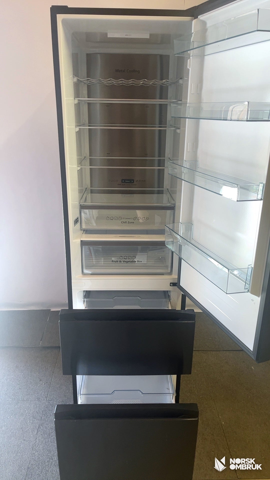 Hisense RM469N4AFD1 kombiskap