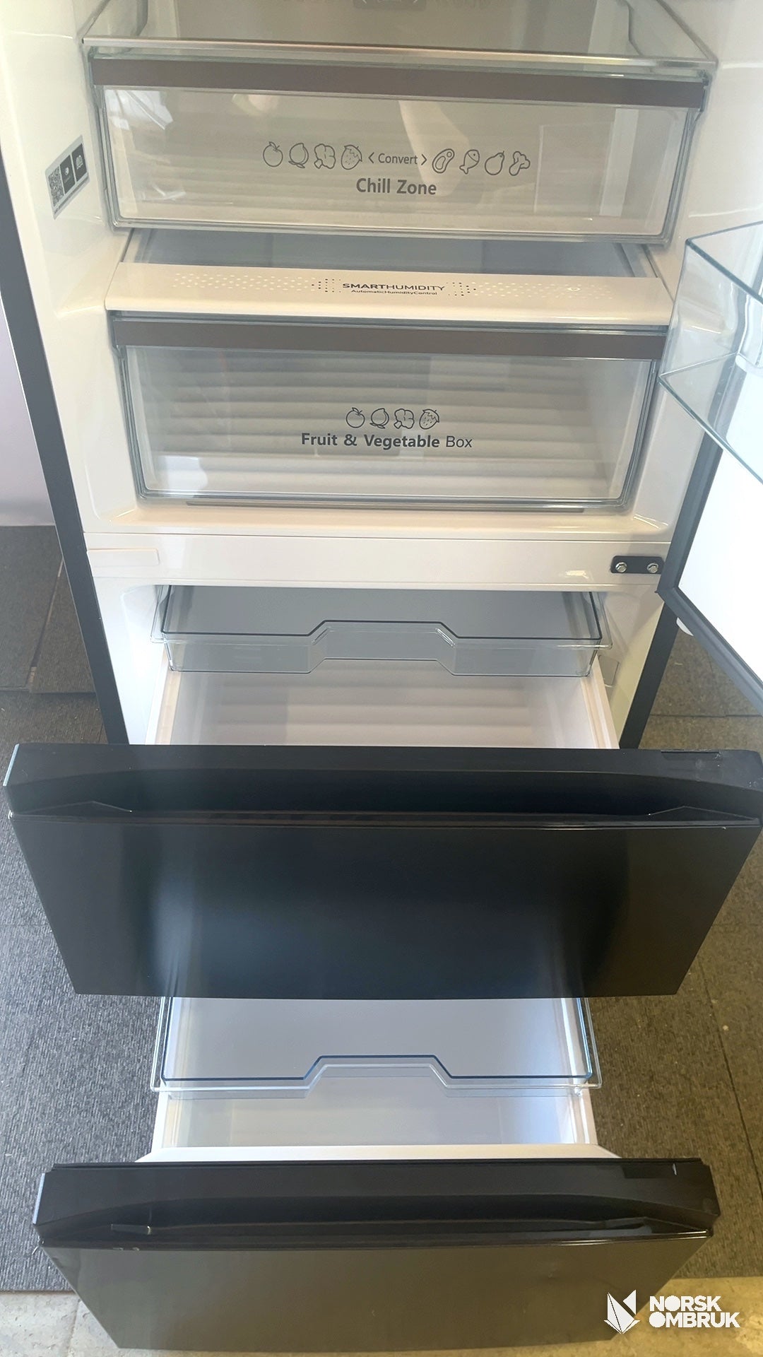 Hisense RM469N4AFD1 kombiskap