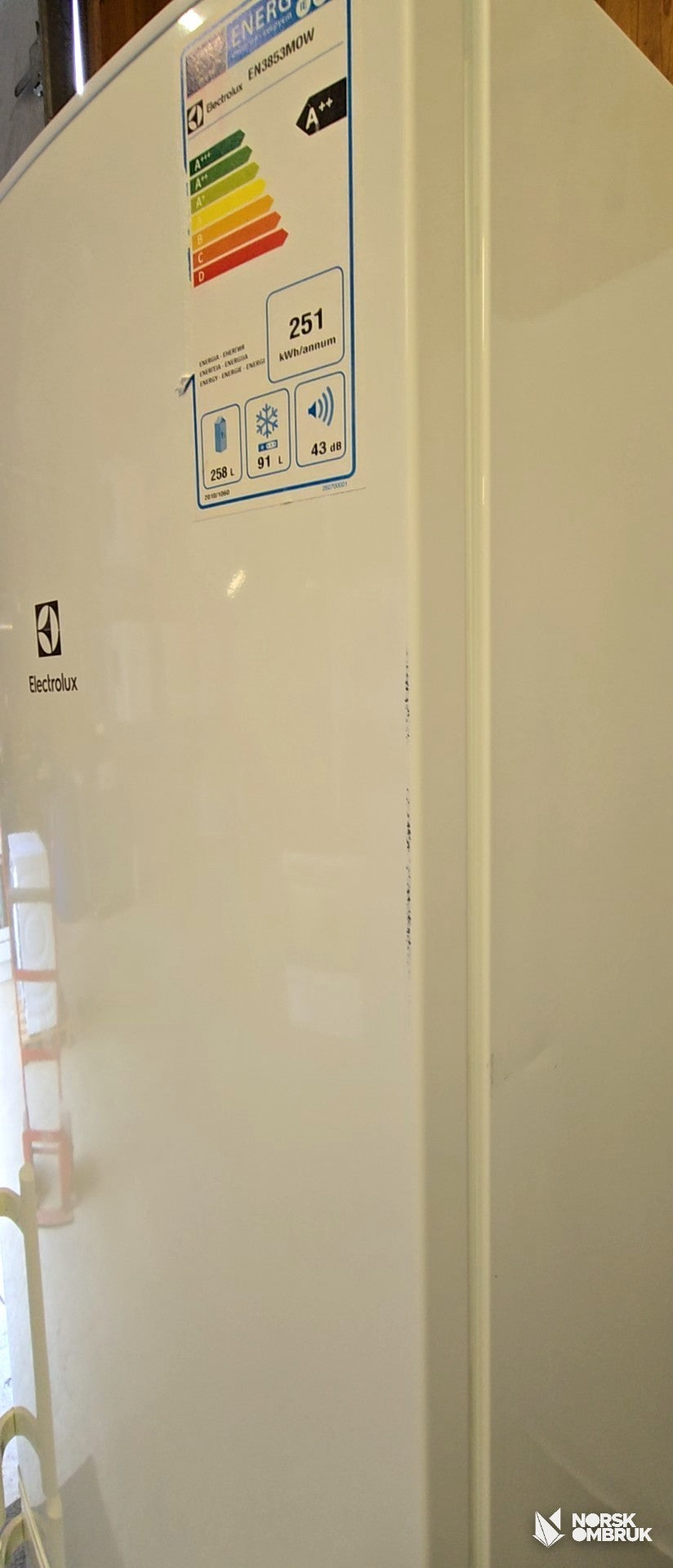 Electrolux EN3853MOW kombiskap