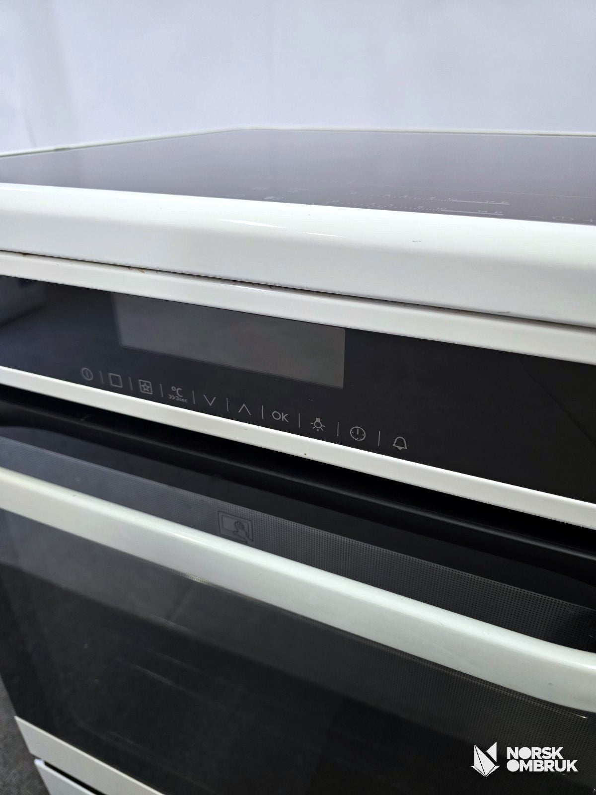Electrolux ELI24471‑HV komfyr