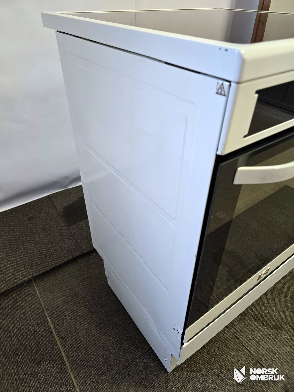 Electrolux ELI24471‑HV komfyr