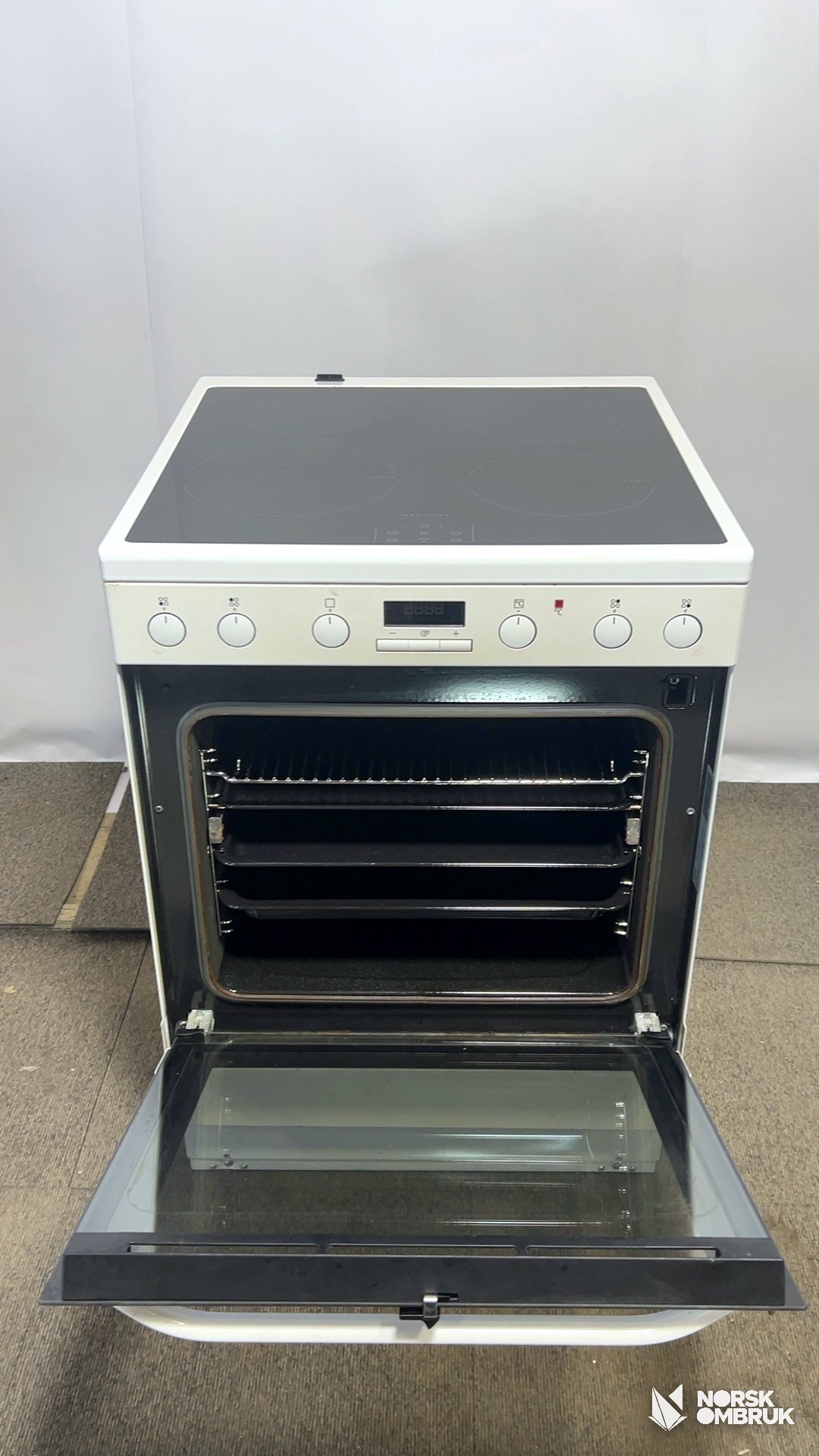 Voss ELI13320‑HV komfyr