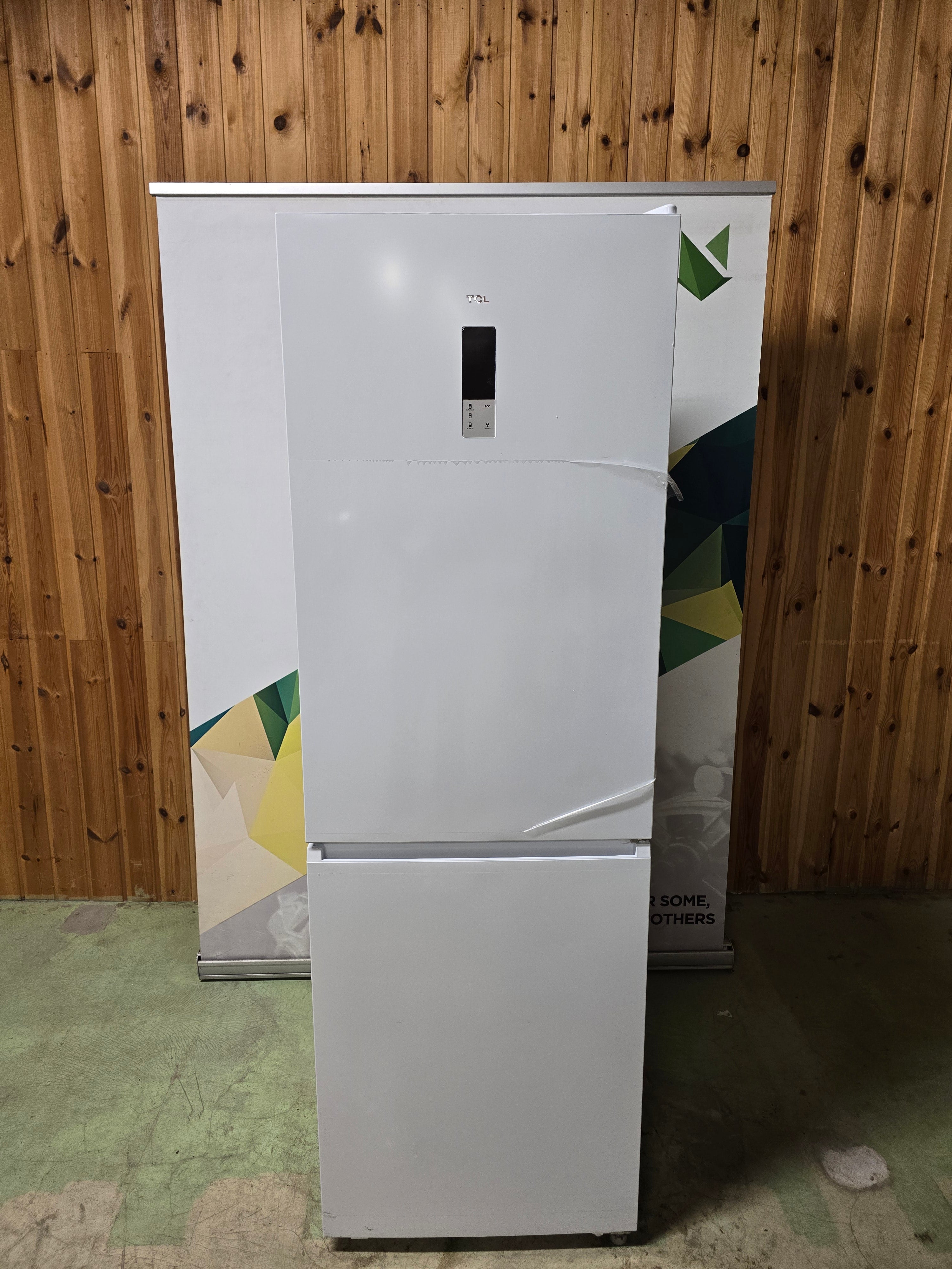 TCL kombiskap RP409BWE0NE