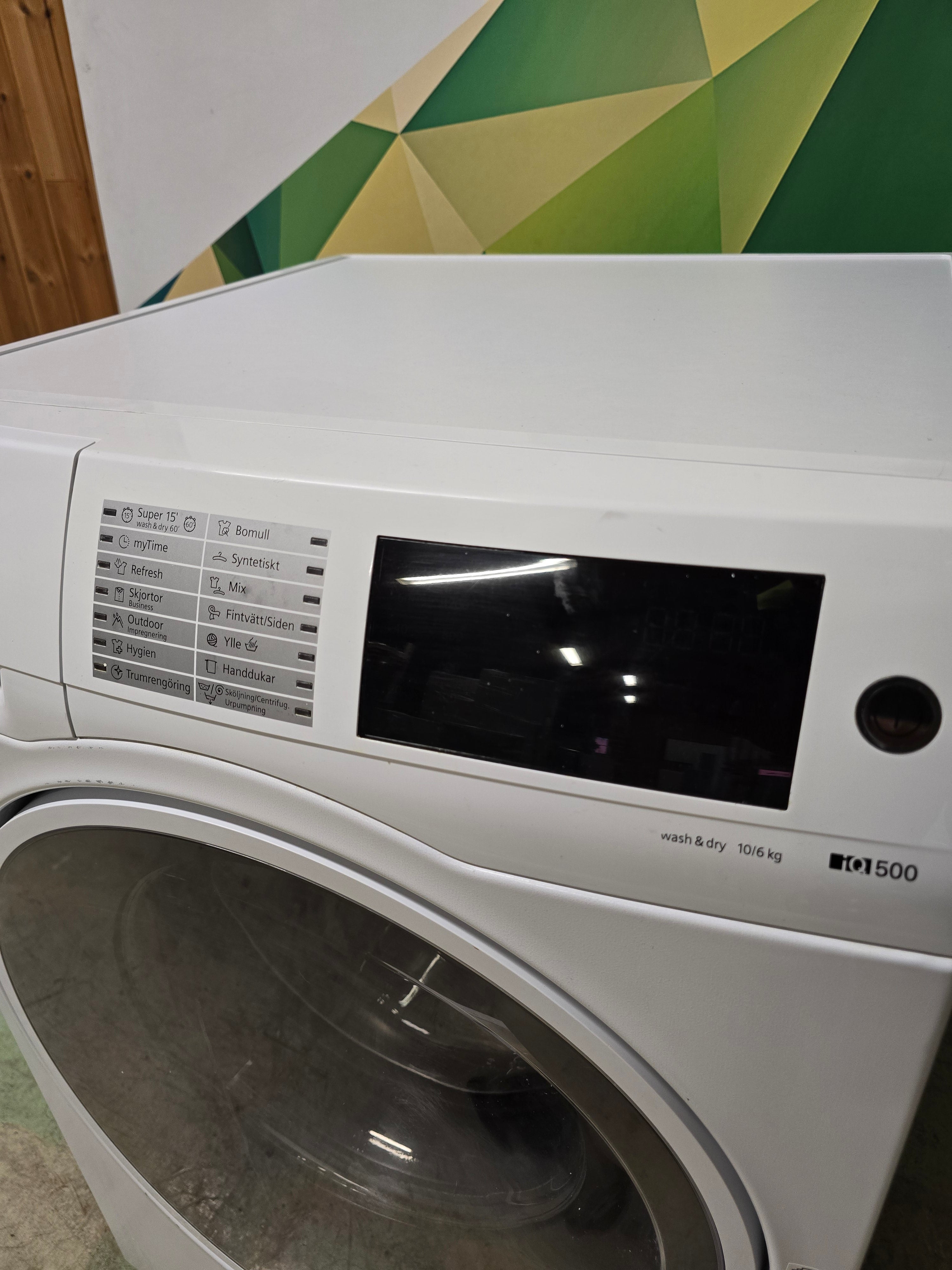 Siemens WD14U5O1SN vask & tørk