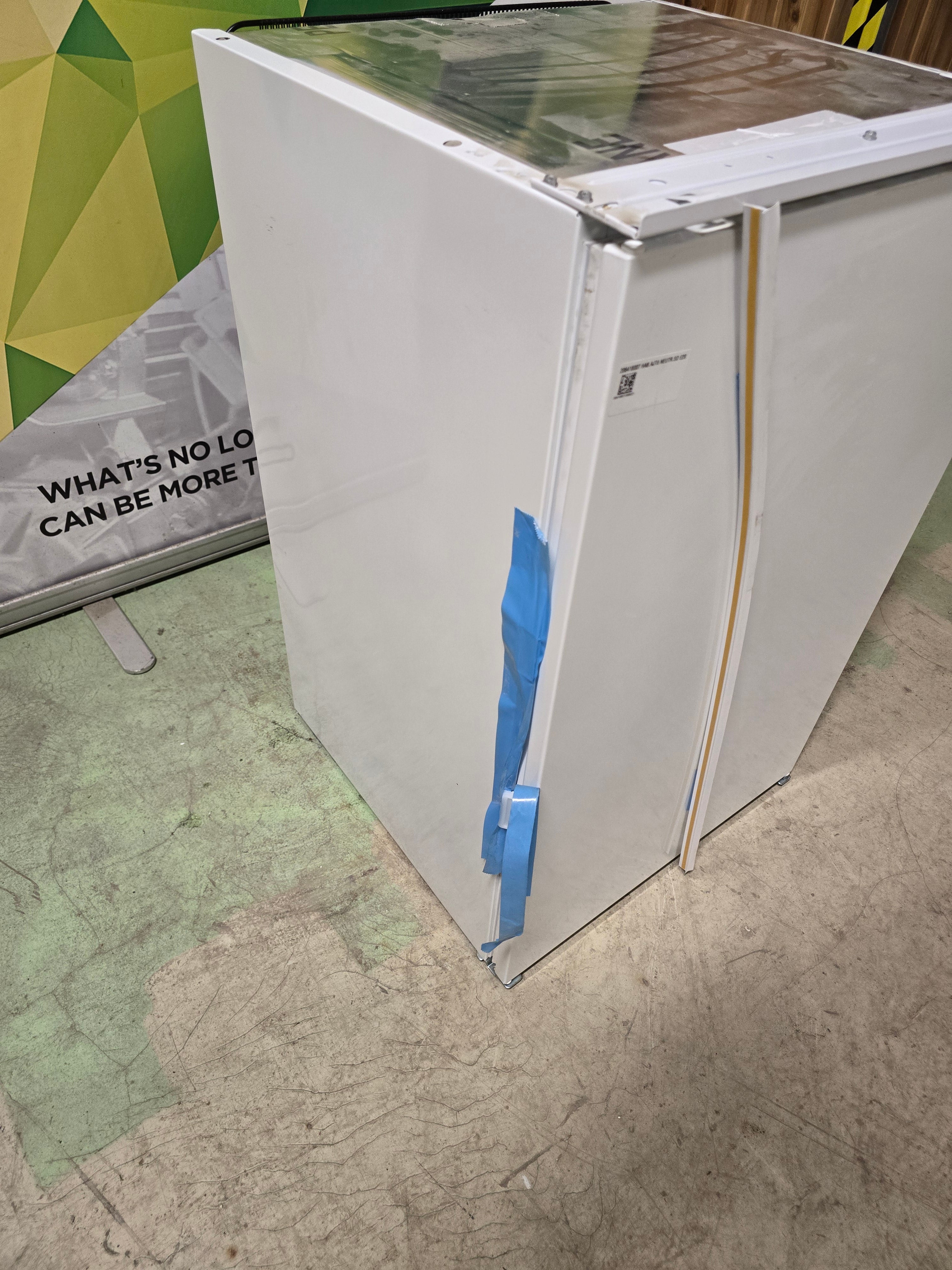 Electrolux LRB2AE88S helintegrert kjøleskap