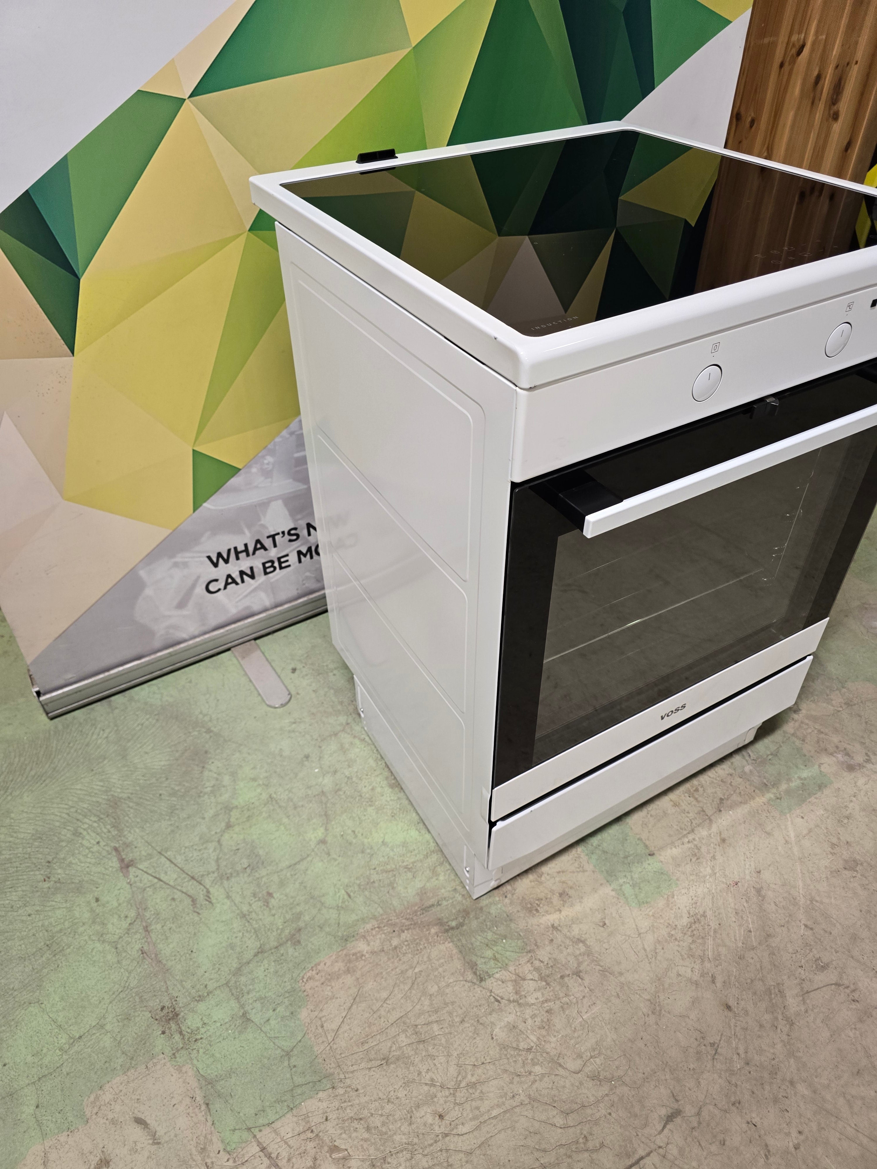 Voss-Electrolux VKI60350HV frittstående induksjonskomfyr