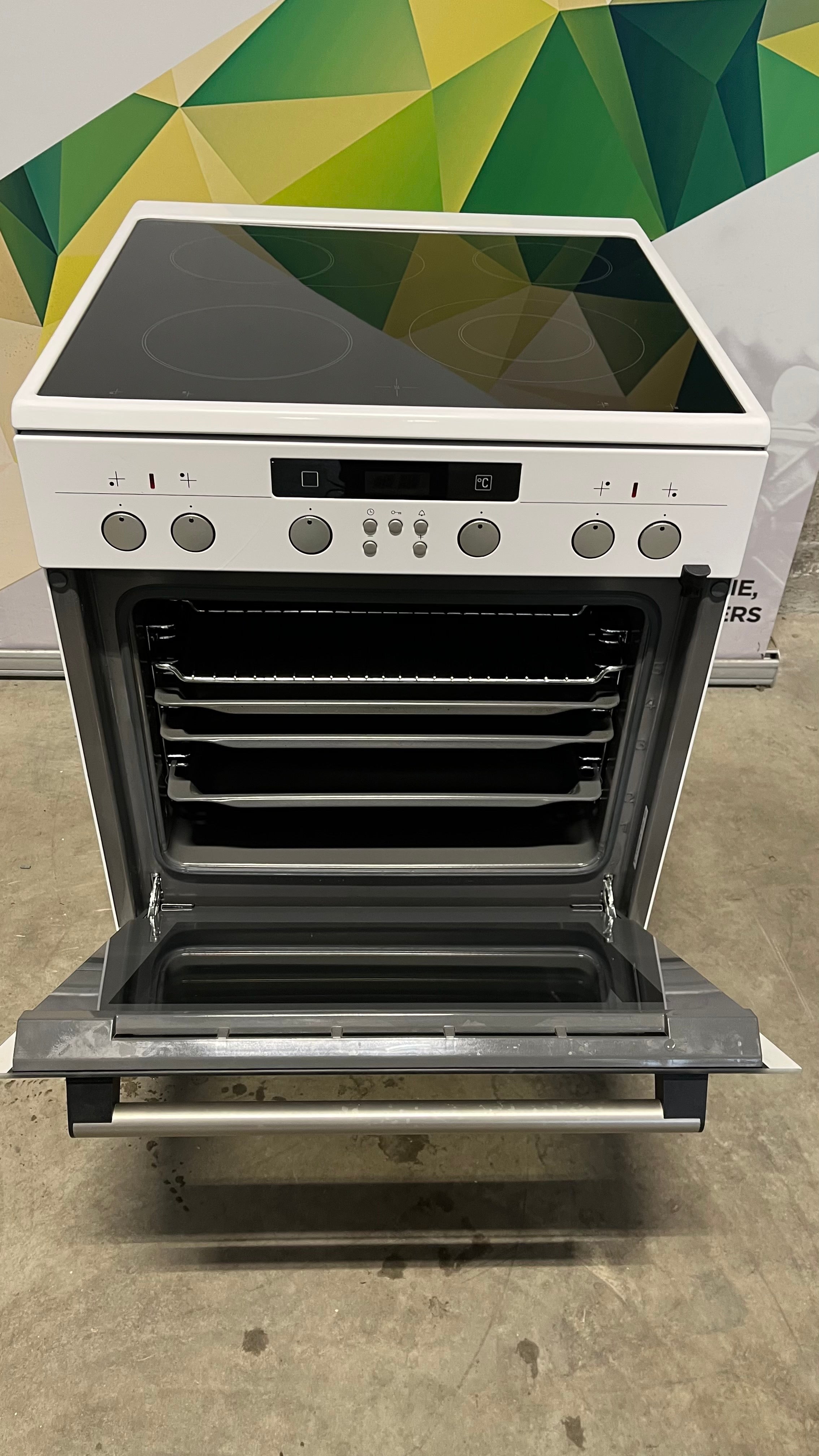 Siemens keramisk komfyr HC744233U