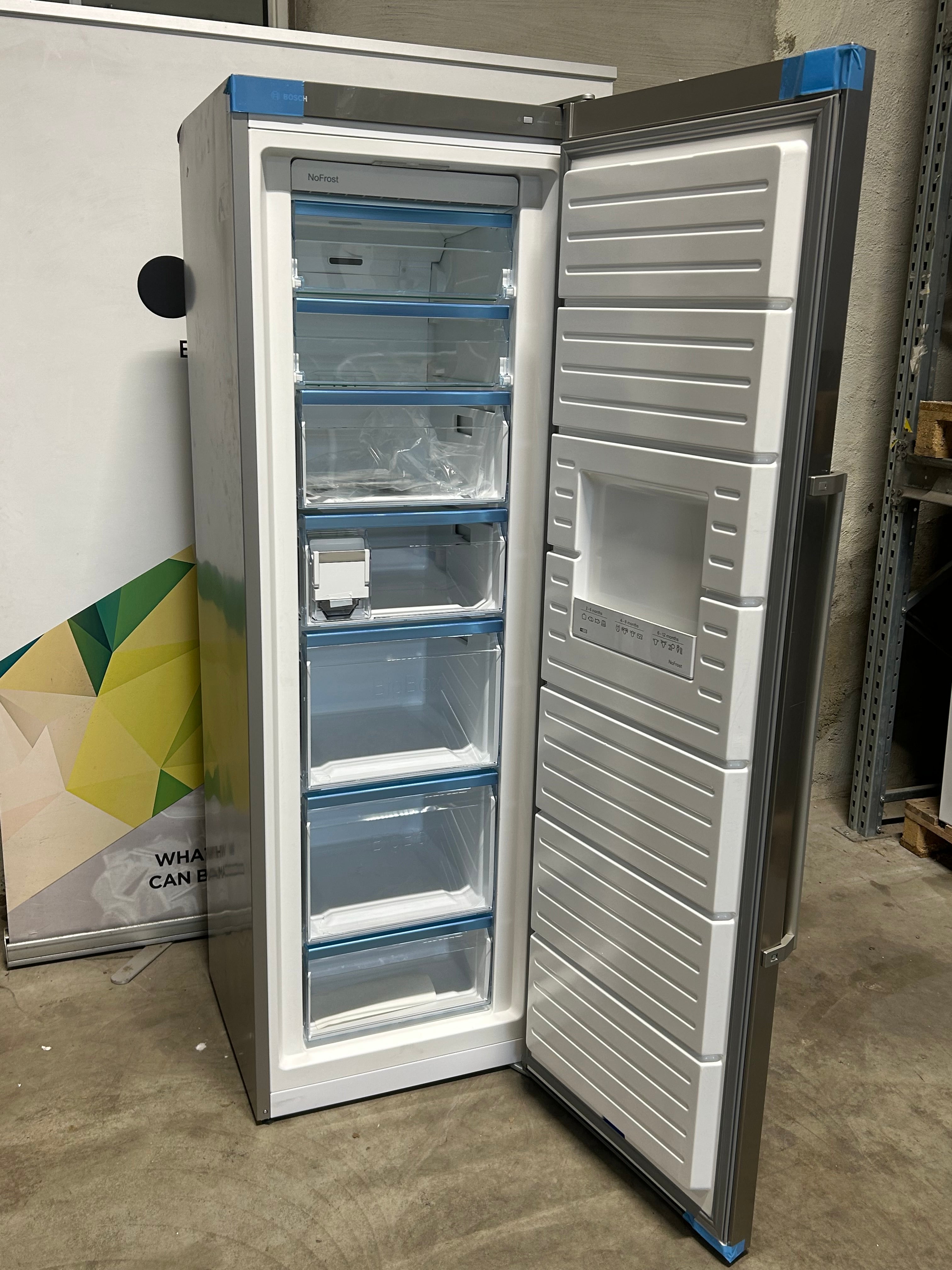 Bosch Serie 4 fryseskap GSN36BI3V