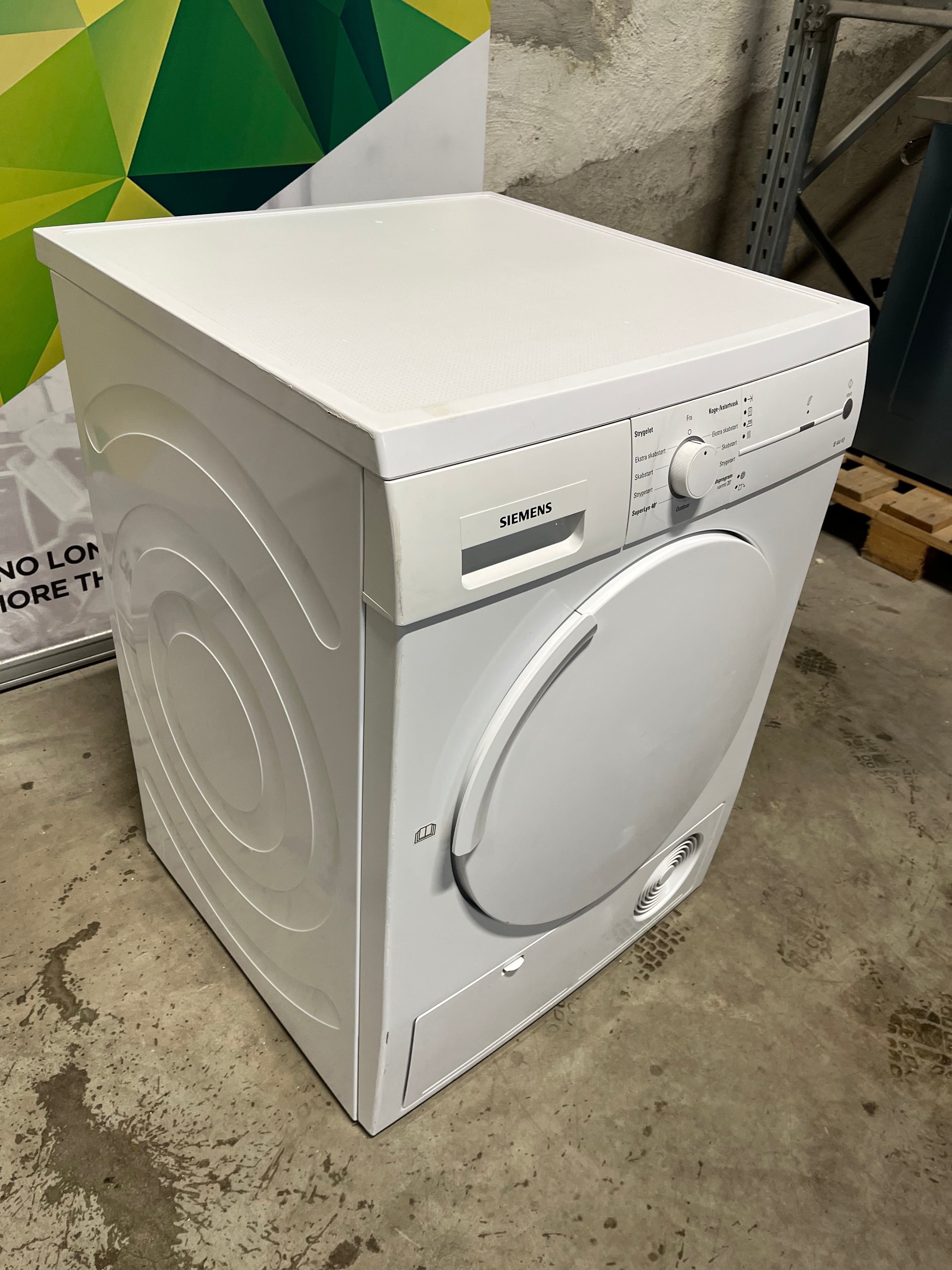 Siemens tørketrommel iQ300 WT44E103DN