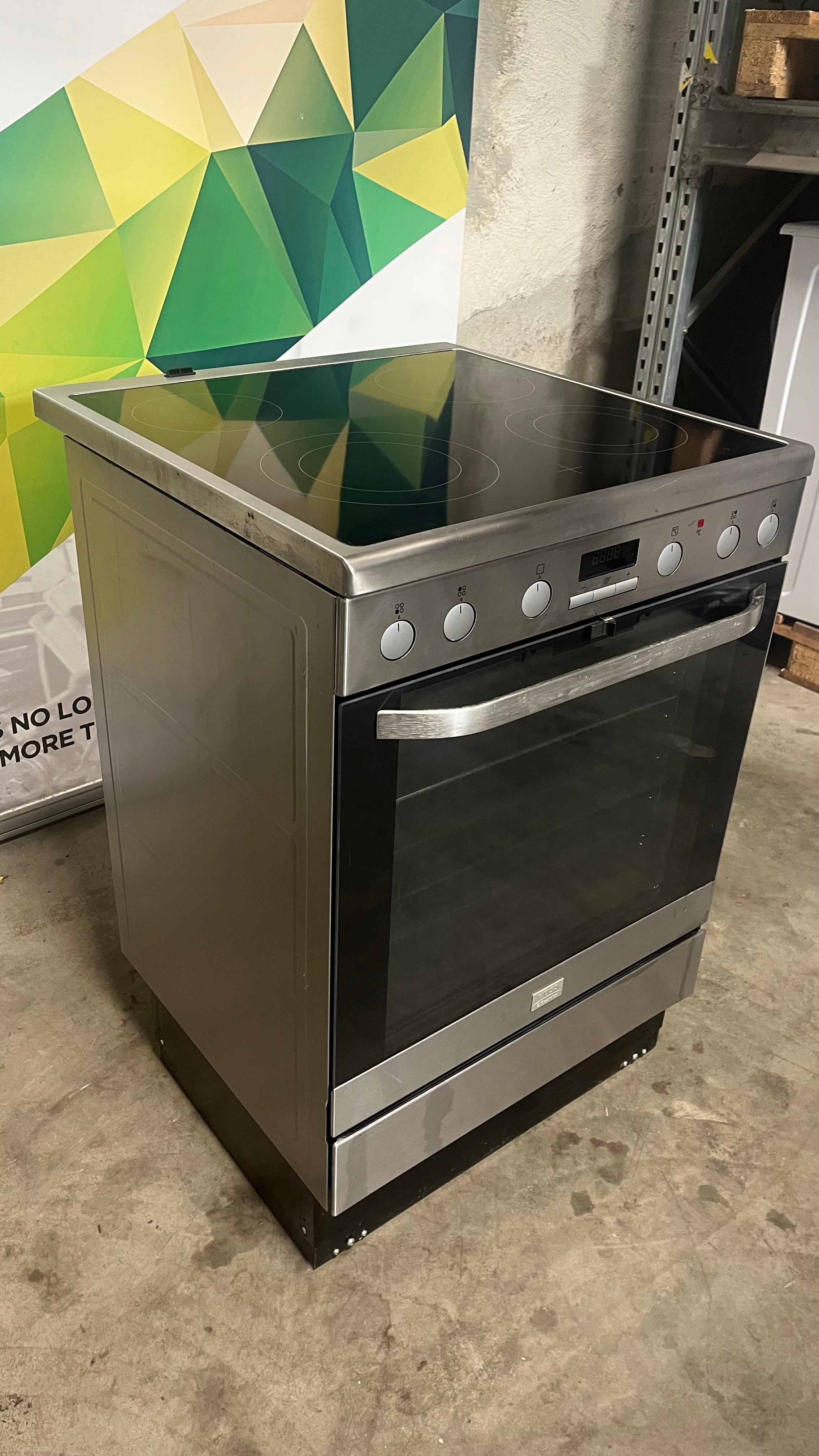 Voss-Electrolux keramisk komfyr ELK23320RF