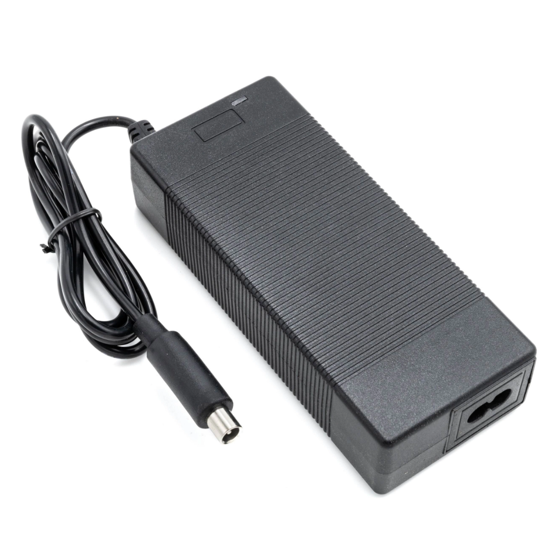 Lader 42 V 1,5 A med 8 mm kontakt til E-Wheels E2S, Xiaomi og Ninebot