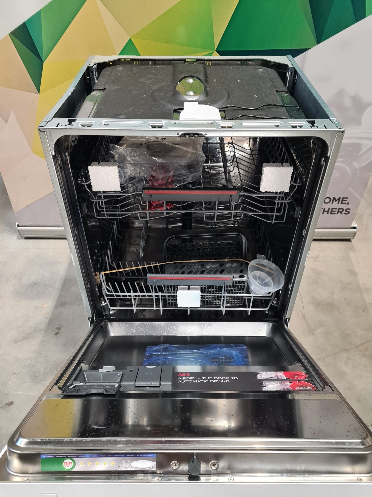 AEG 5000 AirDry Oppvaskmaskin FBB33617ZW Oppvaskmaskin - Norskombruk.no