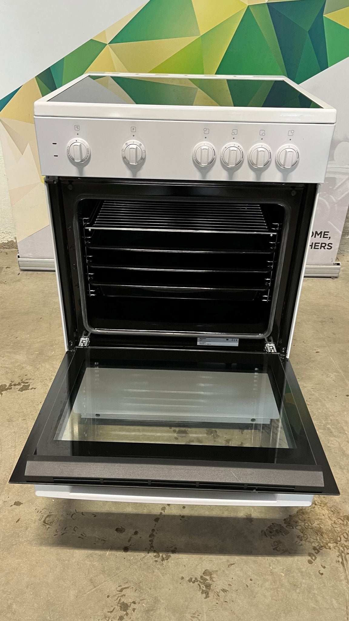 Blomberg keramisk komfyr HKT8032 Keramisk Komfyr - Norskombruk.no