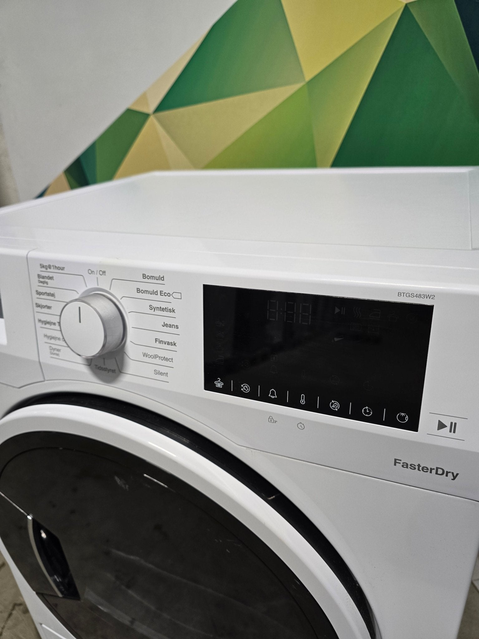 Blomberg Kondenstrommel BTGS483W2 Tørketrommel - Norskombruk.no