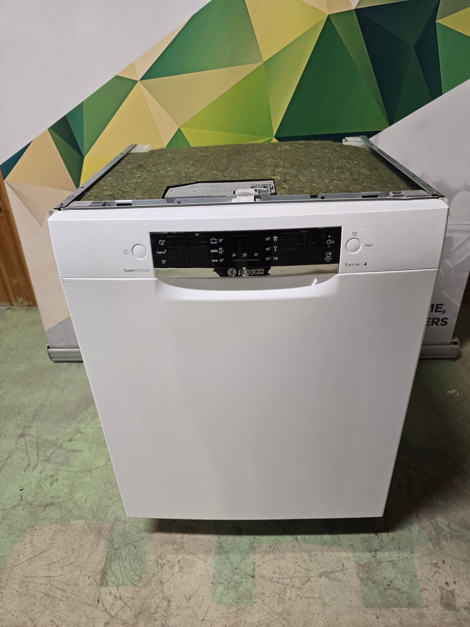 Bosch Serie 4 Oppvaskmaskin SMU46IW04S (hvit) Oppvaskmaskin - Norskombruk.no