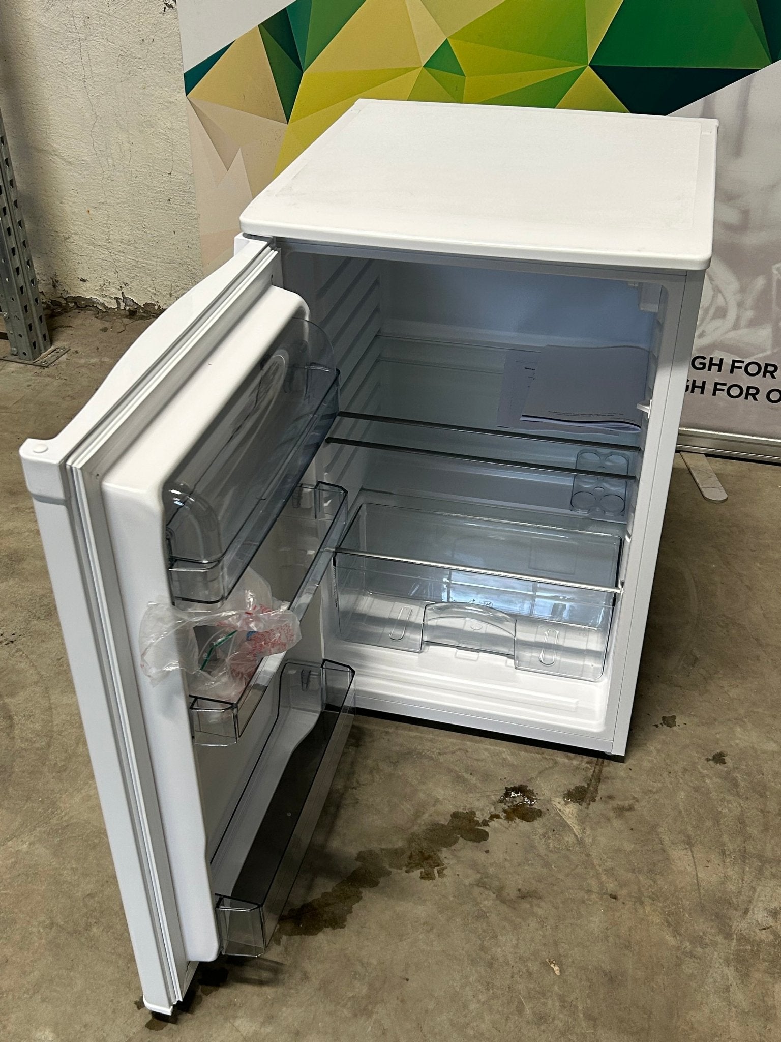 DeLonghi DUL55W22E Benkkjøleskap Kjøleskap - Norskombruk.no