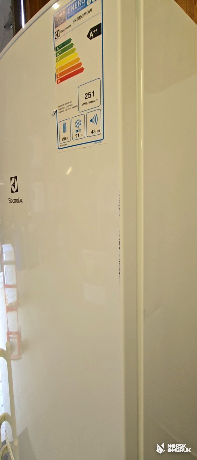 Electrolux EN3853MOW kombiskap Kombiskap - Norskombruk.no