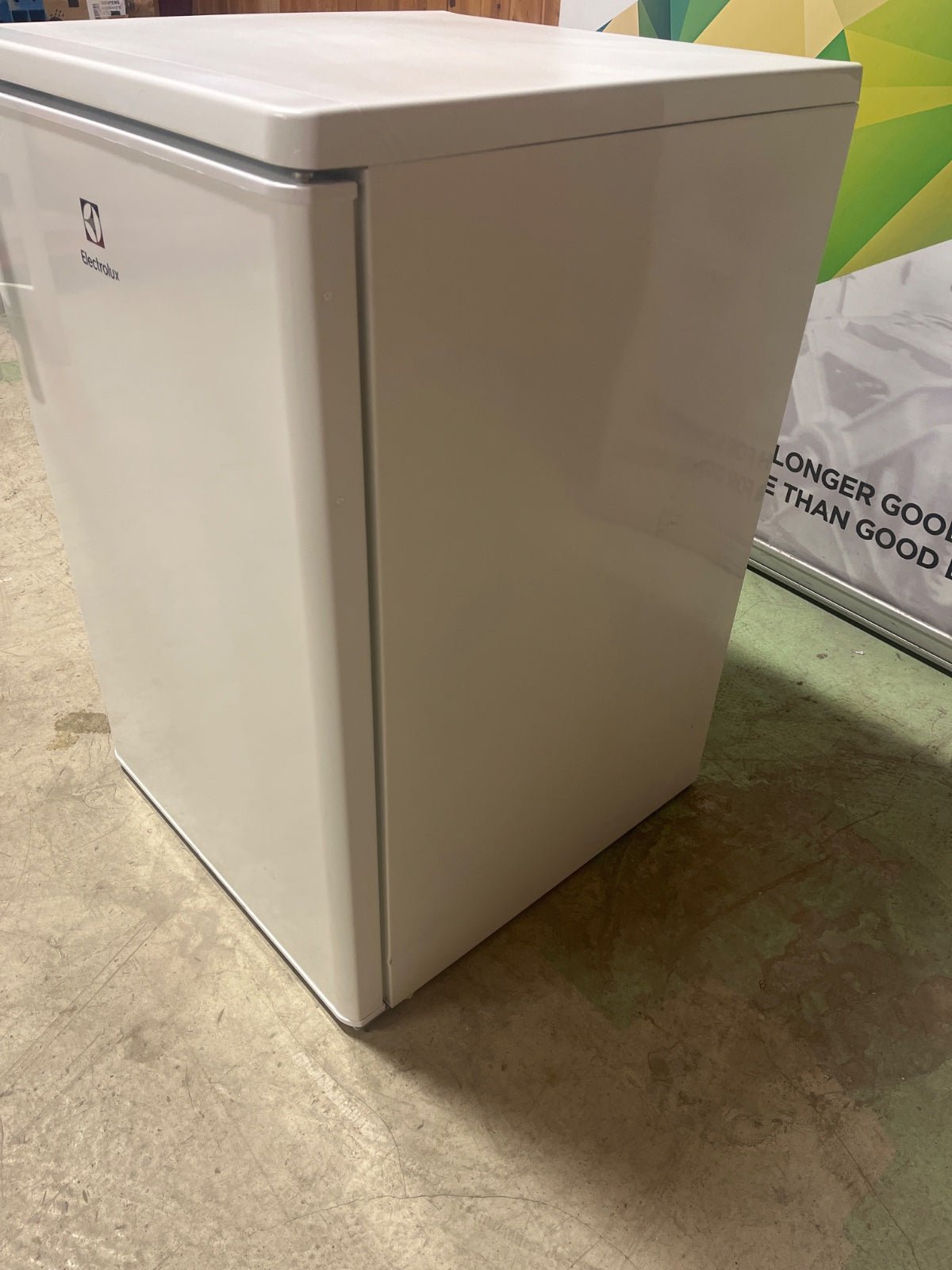 Electrolux ERT1501FOW3 kjøleskap med fryseboks kjøleskap - Norskombruk.no