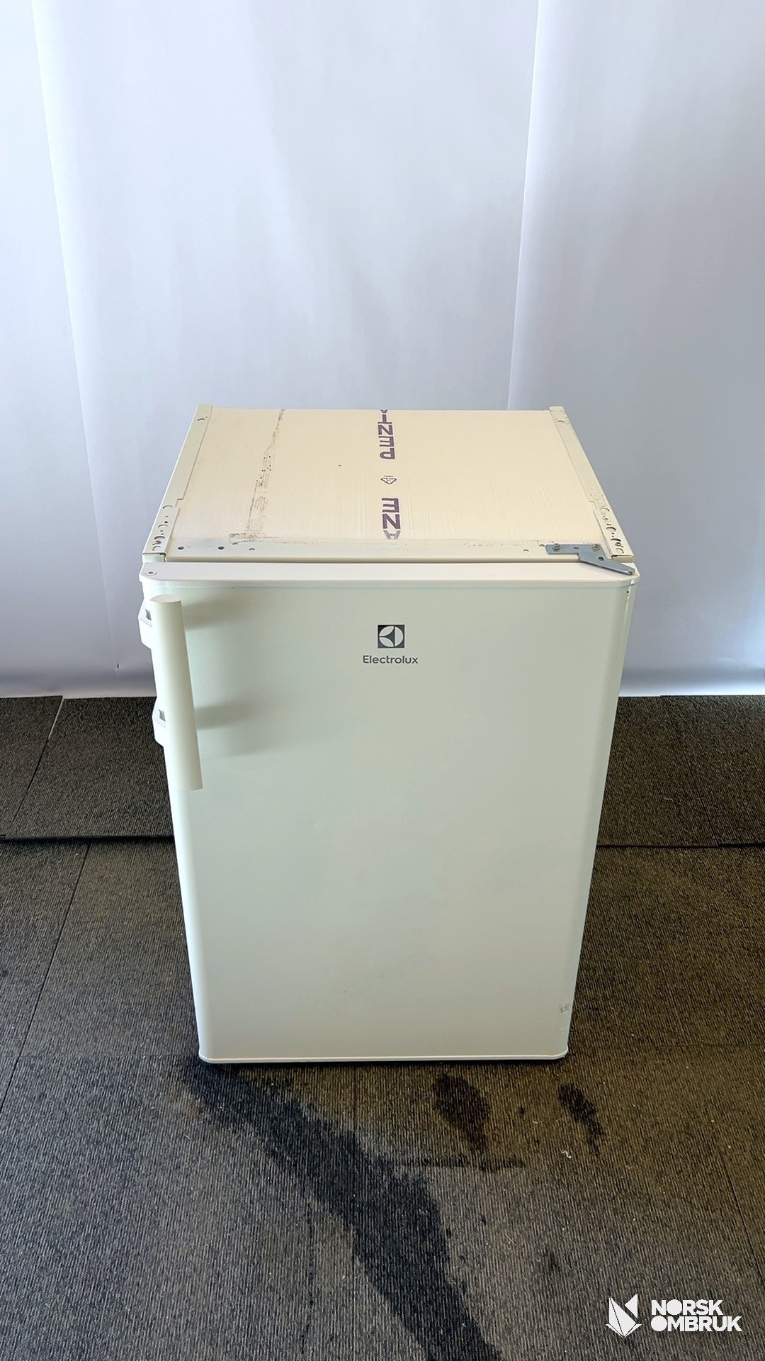 Electrolux ERT1501FOW3 kombiskap kjøleskap - Norskombruk.no