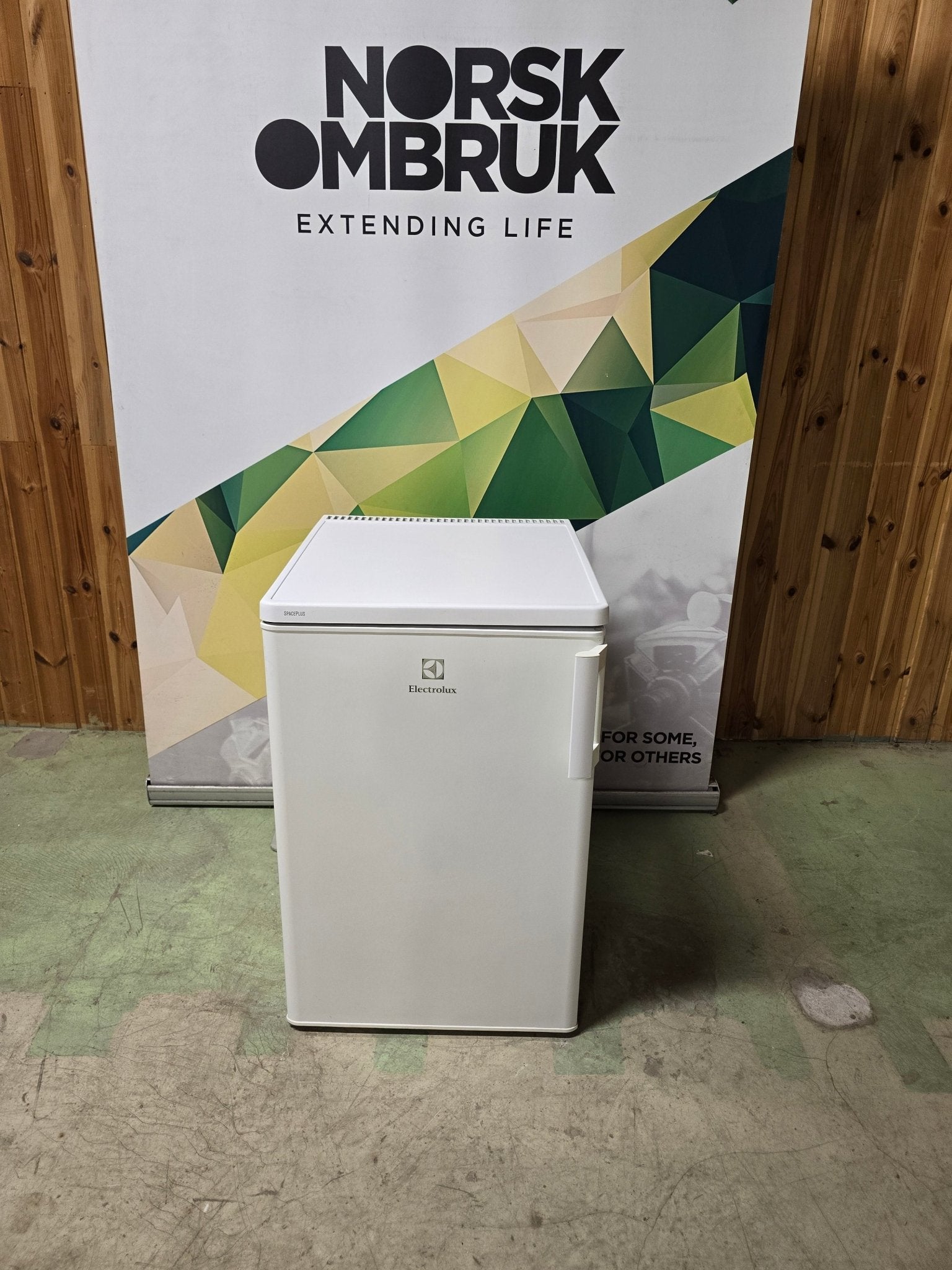 Electrolux ERT1506FLW kjøleskap Kjøleskap - Norskombruk.no