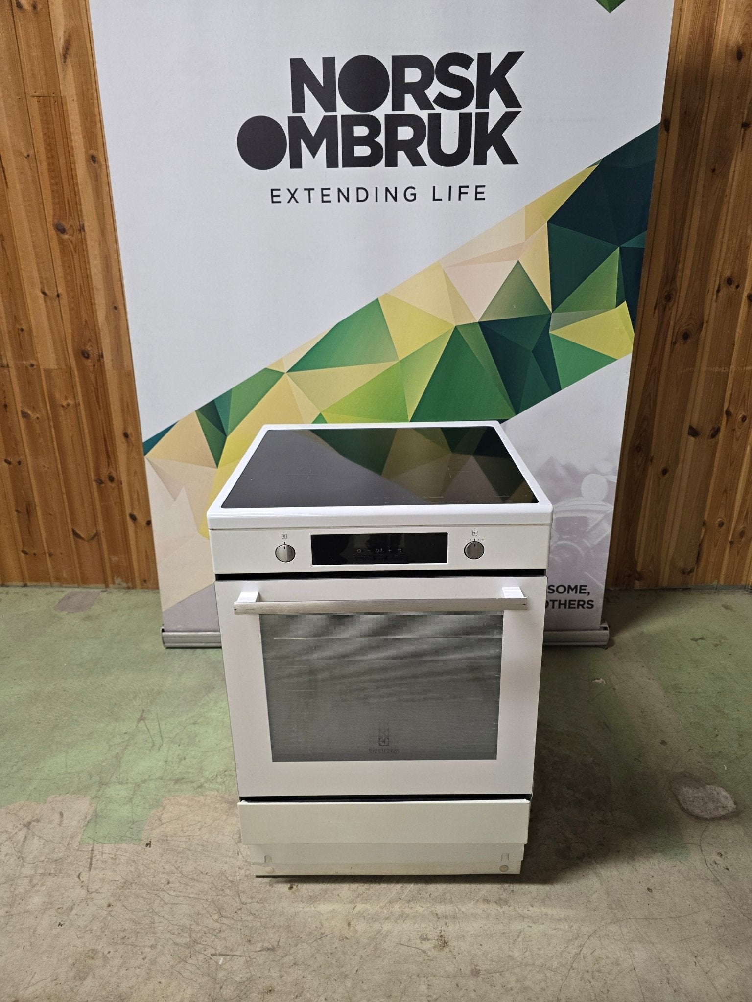 Electrolux induksjonskomfyr EKI6675EIW Induksjonskomfyr - Norskombruk.no