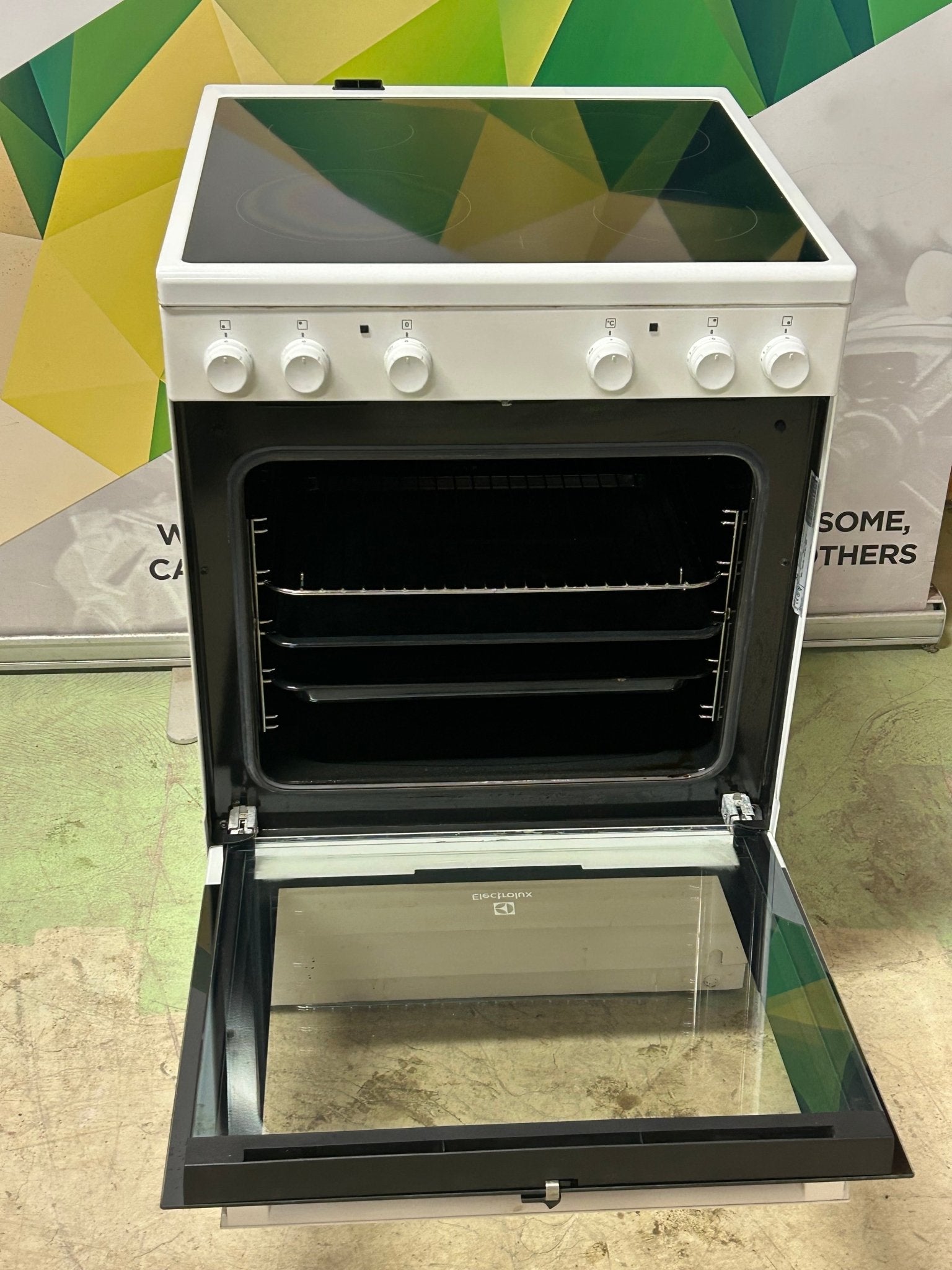 Electrolux keramisk komfyr EKC6051FOW Keramisk Komfyr - Norskombruk.no