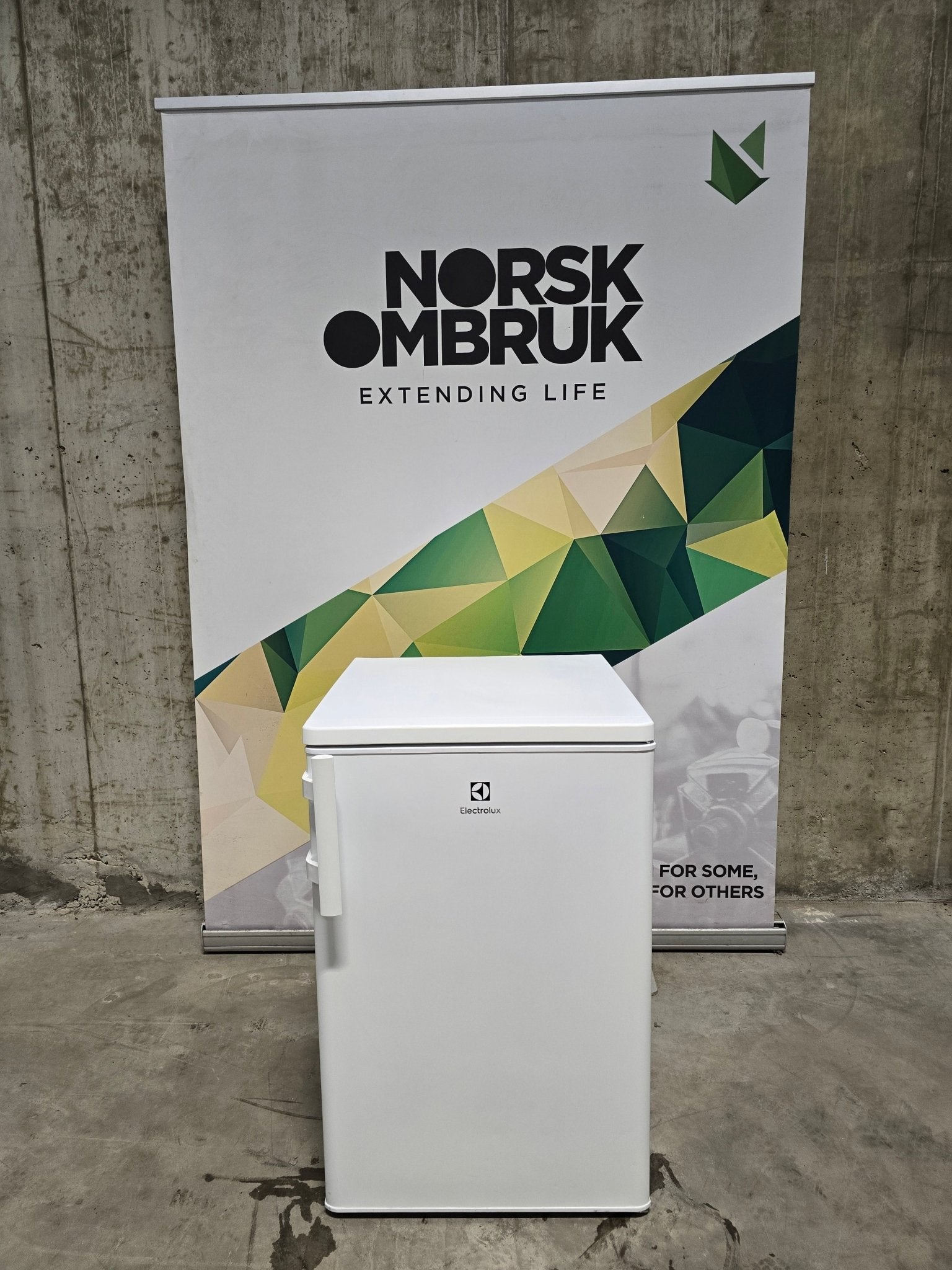 Electrolux kjøleskap ERT1601AOW3 Kjøleskap - Norskombruk.no