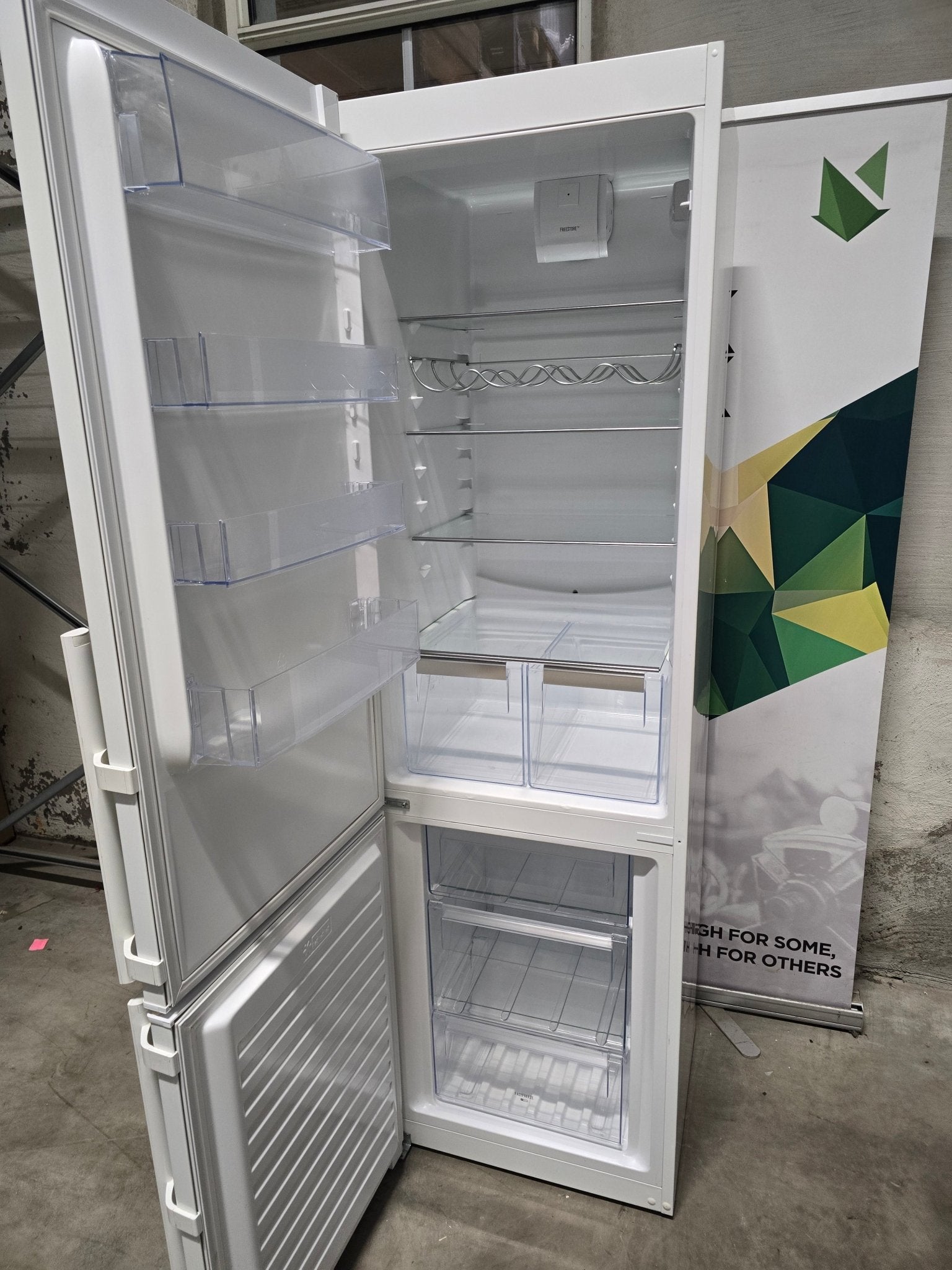 Electrolux kombiskap EN3853MOW Kombiskap - Norskombruk.no